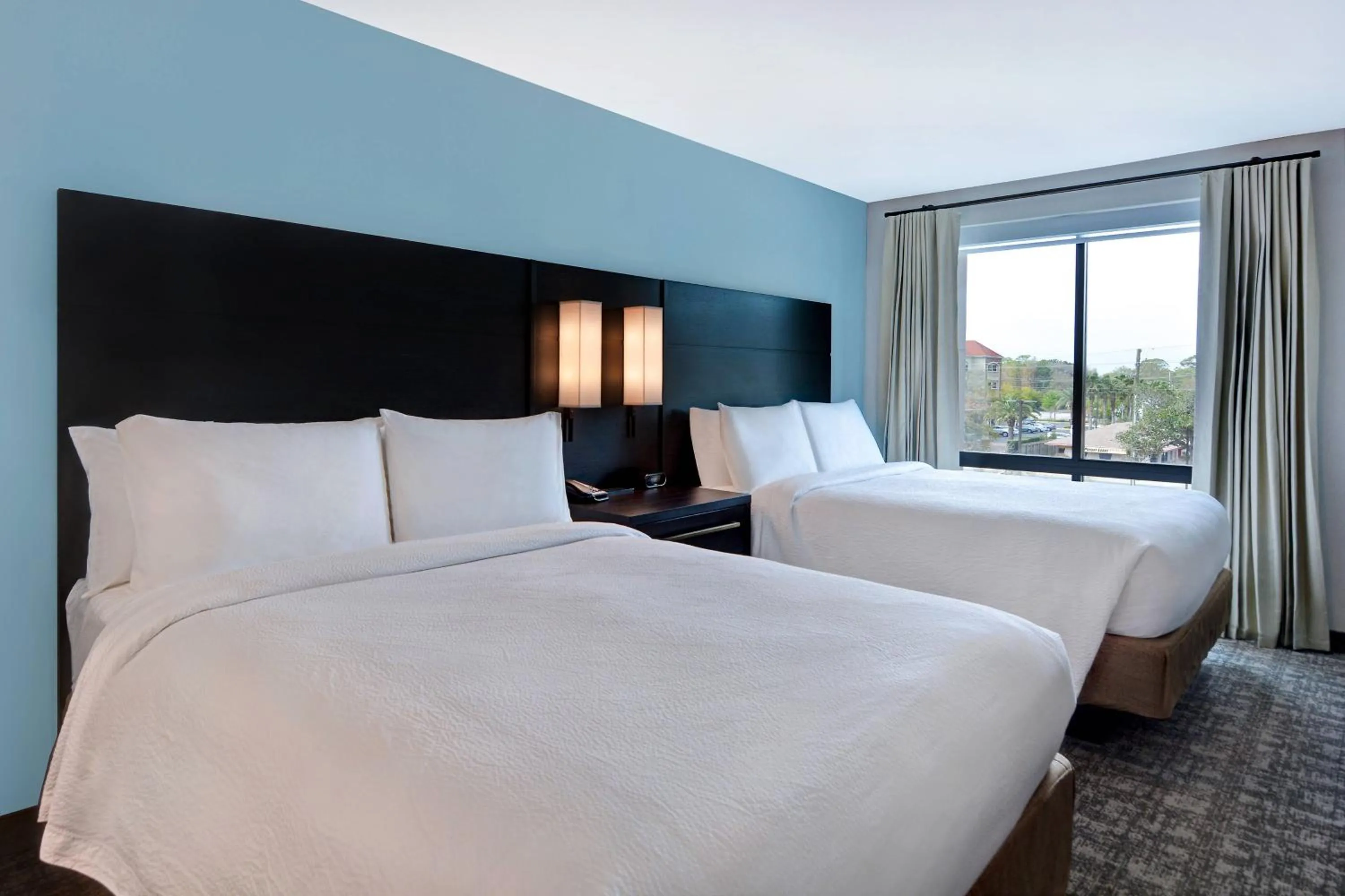Photo of the whole room, Bed in Residence Inn by Marriott Fort Walton Beach