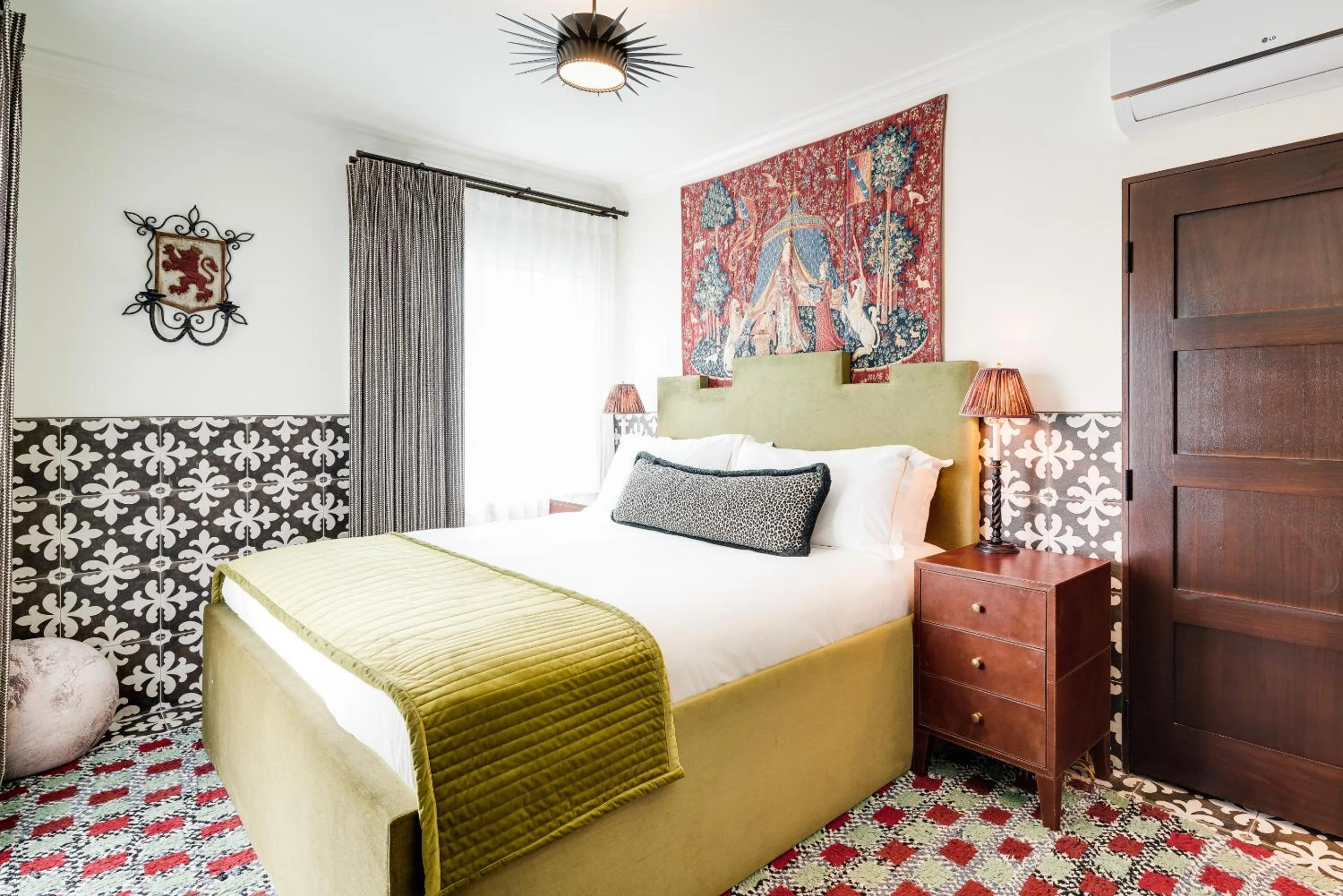 Bed in Esme Miami Beach