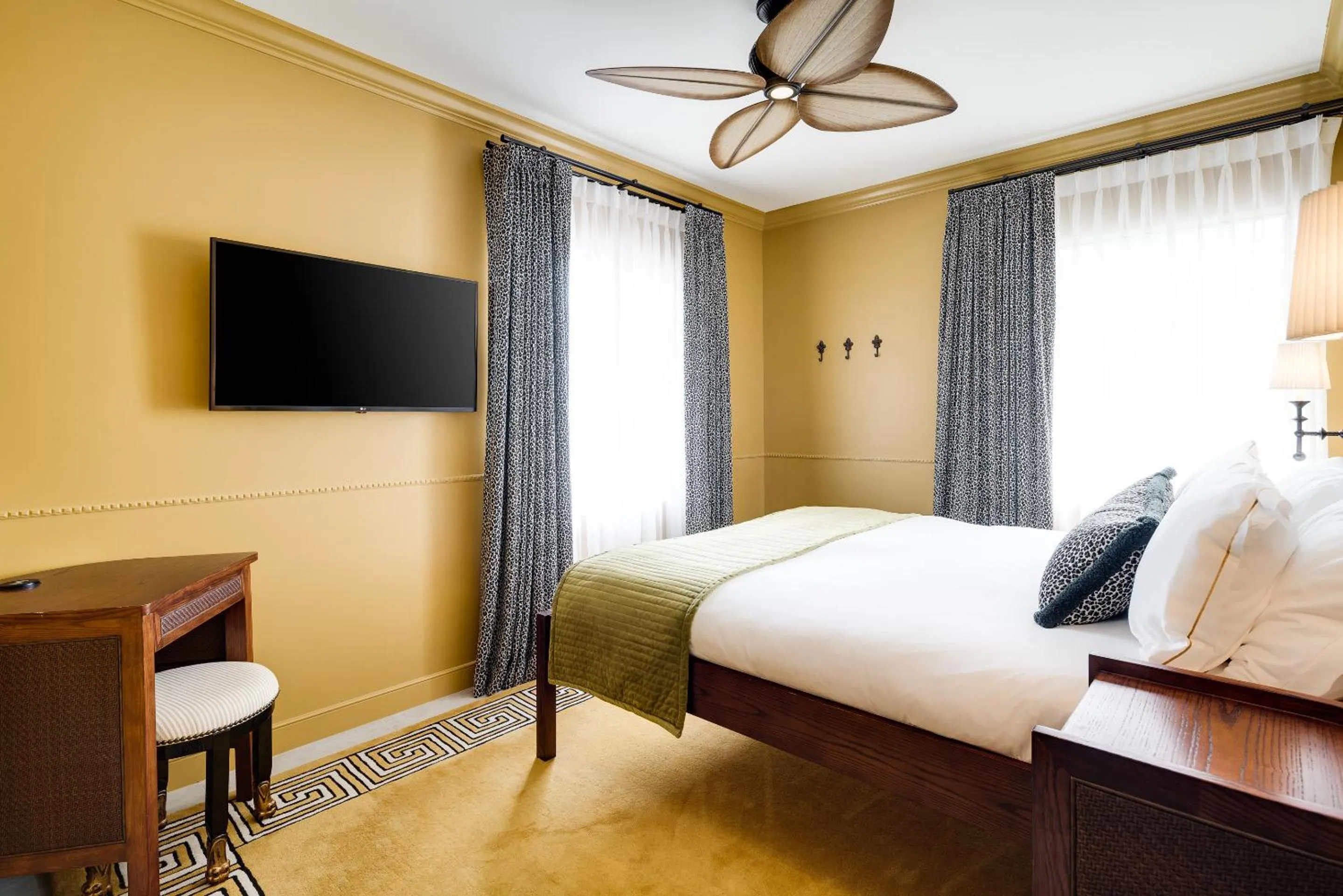 Bed in Esme Miami Beach