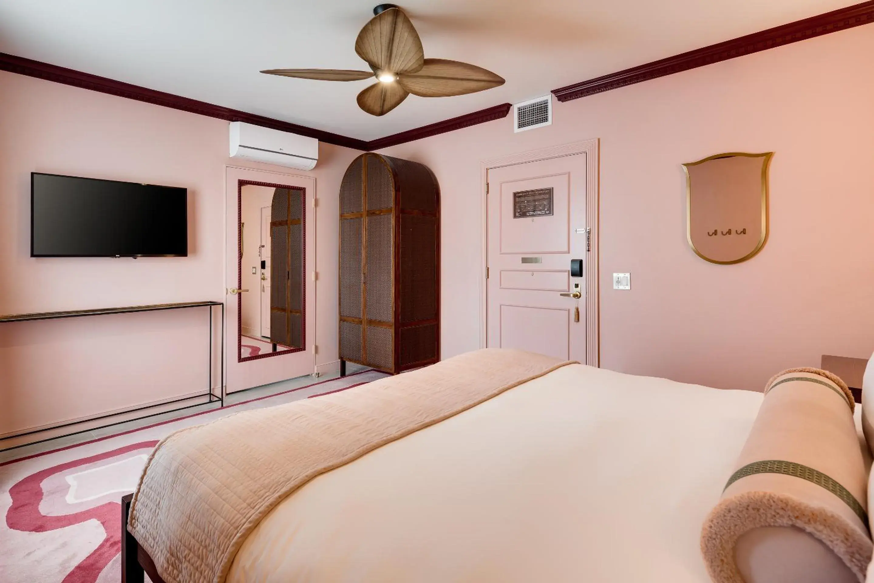 Bedroom, Bed in Esme Miami Beach Bedroom, Bed in Esme Miami Beach