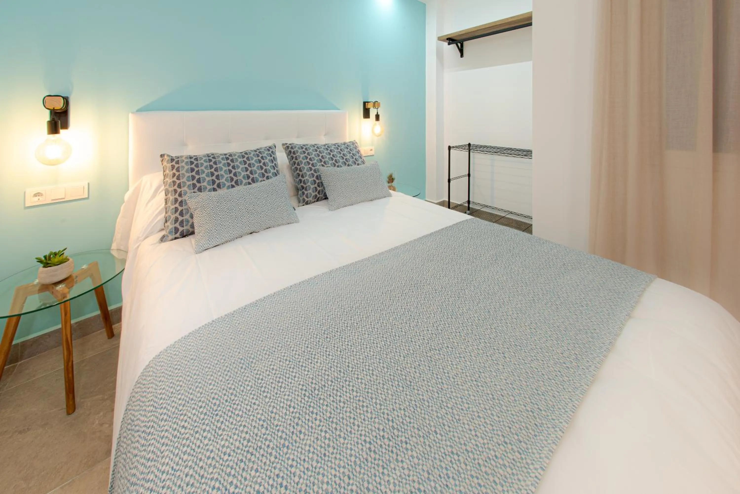 ABAL Apartments - Barrio