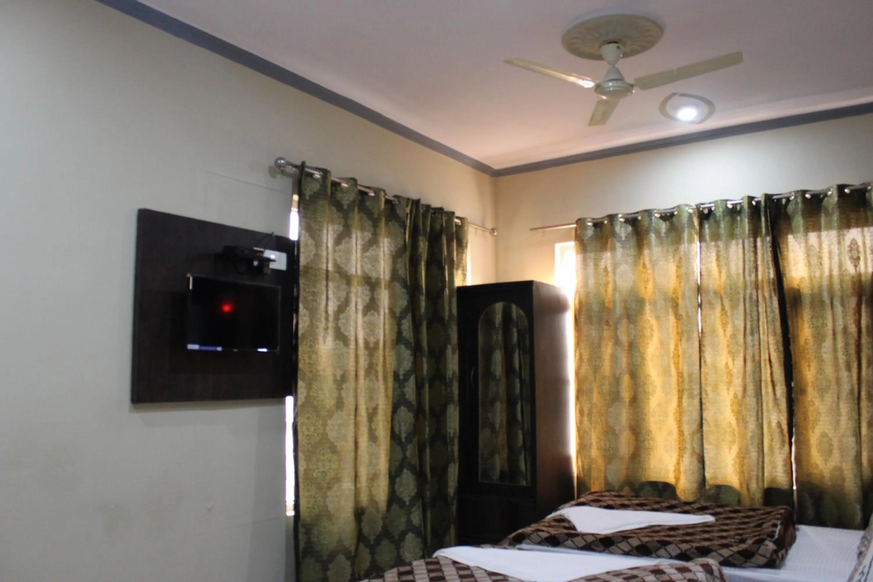 Bedroom, Bed in Hotel Samar