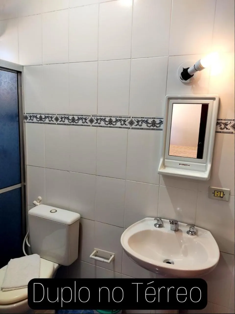 Bathroom in ANC BOSQUE - 4min do Parque Capivari