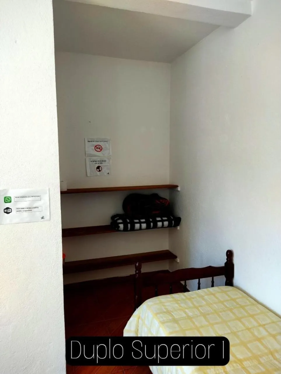 Photo of the whole room in ANC BOSQUE - 4min do Parque Capivari