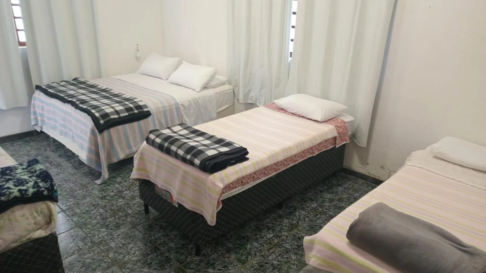 Bed in ANC BOSQUE - 4min do Parque Capivari