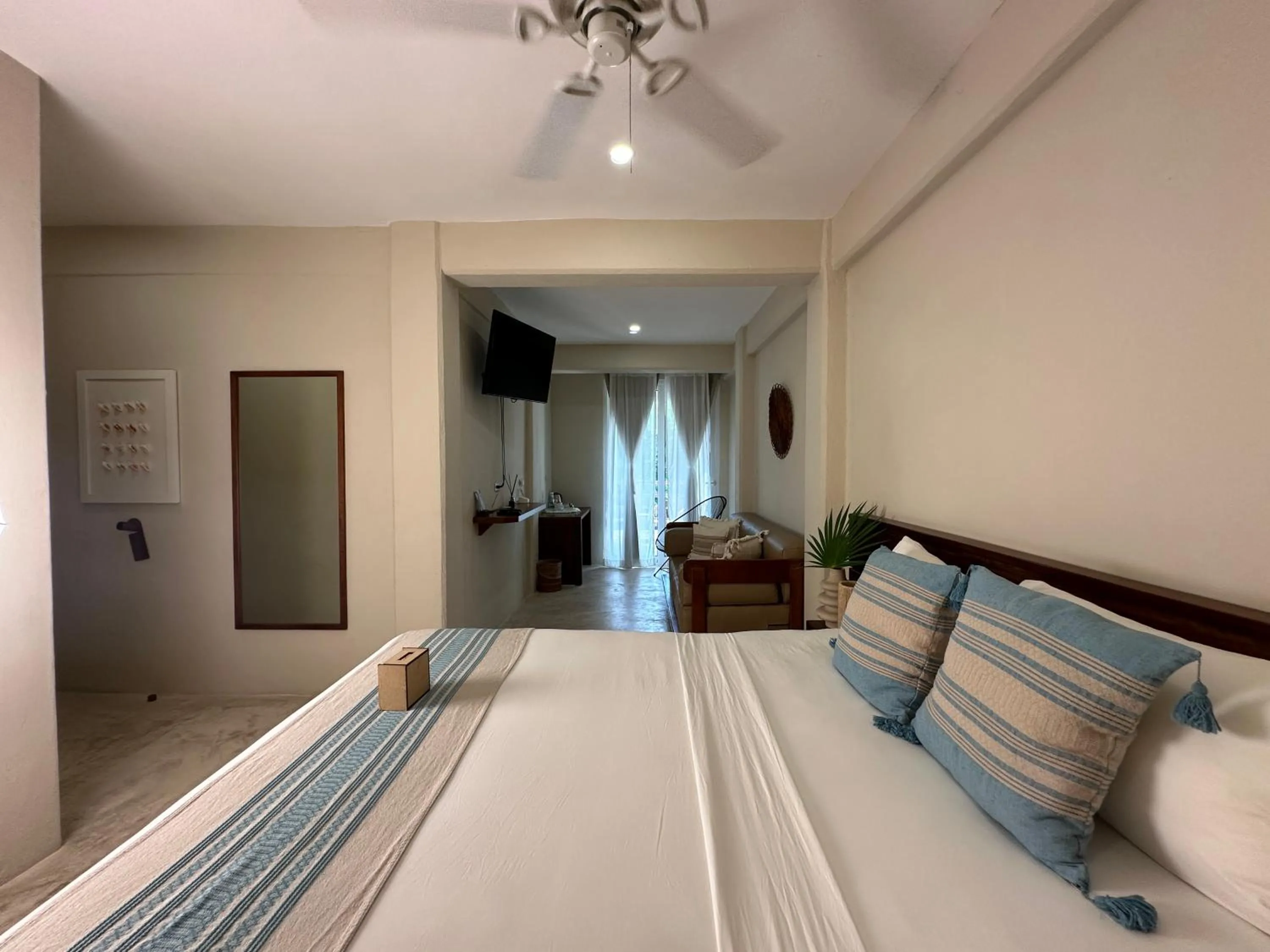 Photo of the whole room, Bed in Noah Beach Hotel & Suites