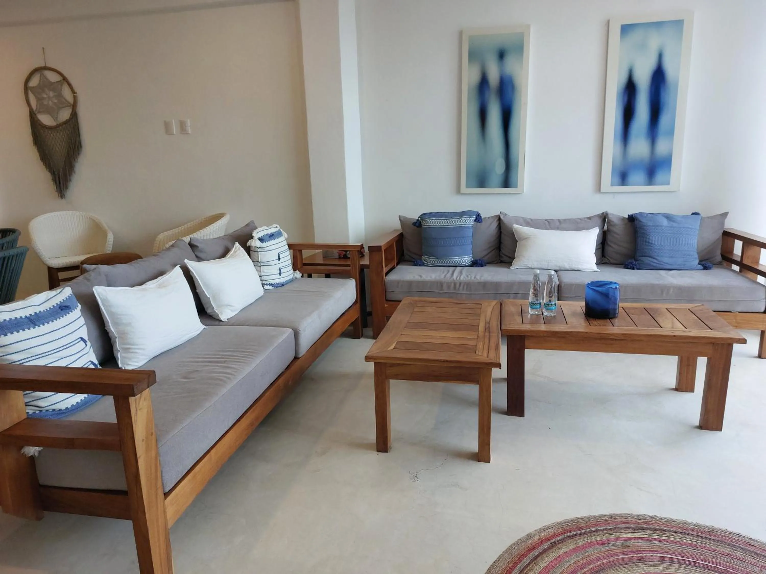 Living room in Noah Beach Hotel & Suites