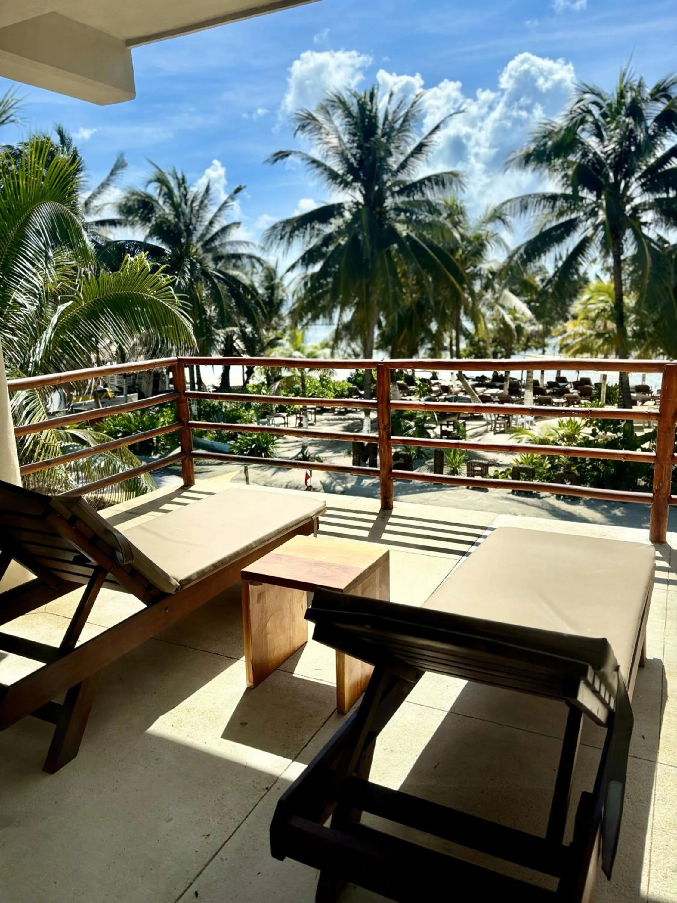 Balcony/Terrace in Noah Beach Hotel & Suites
