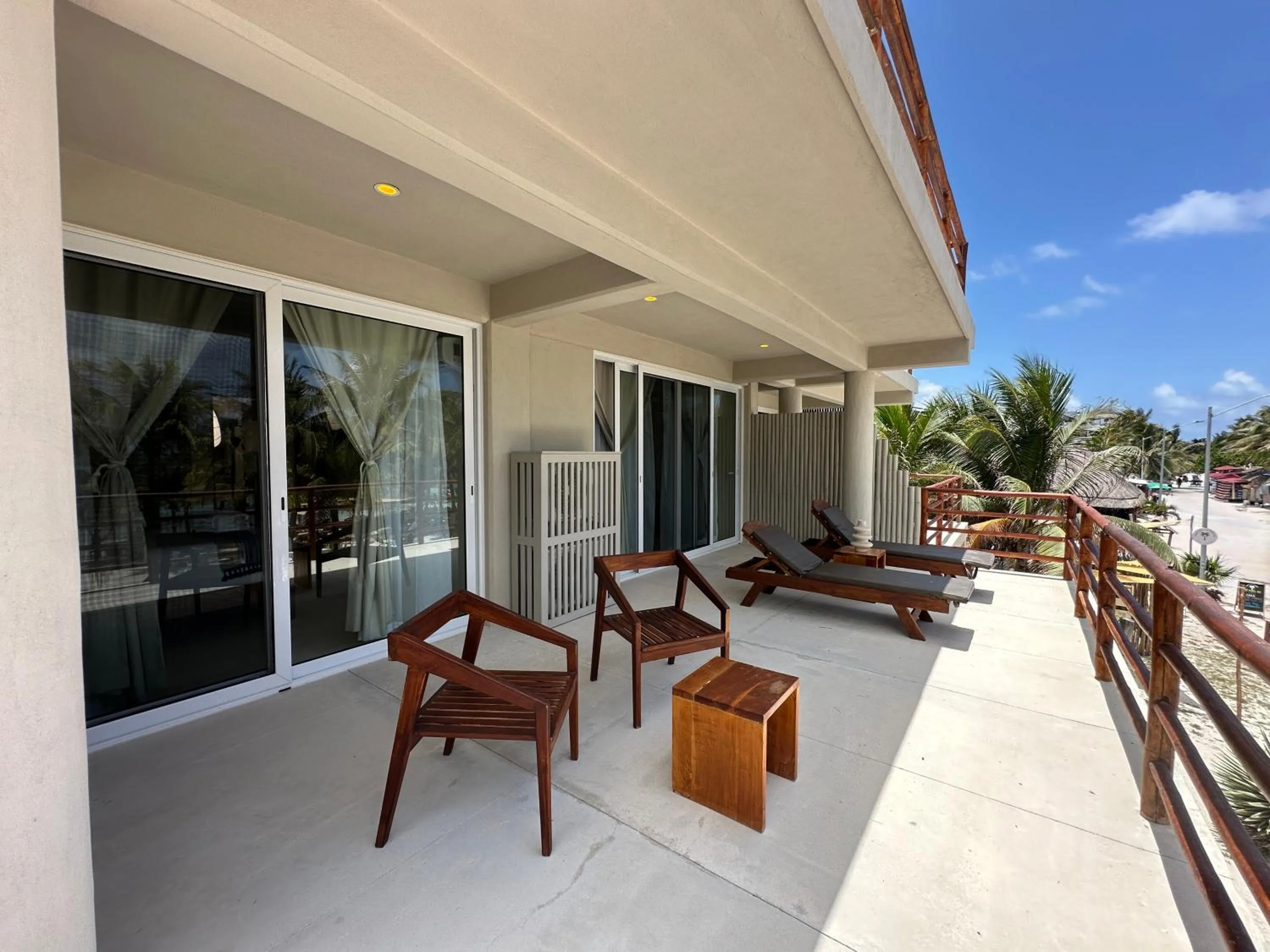 Balcony/Terrace in Noah Beach Hotel & Suites