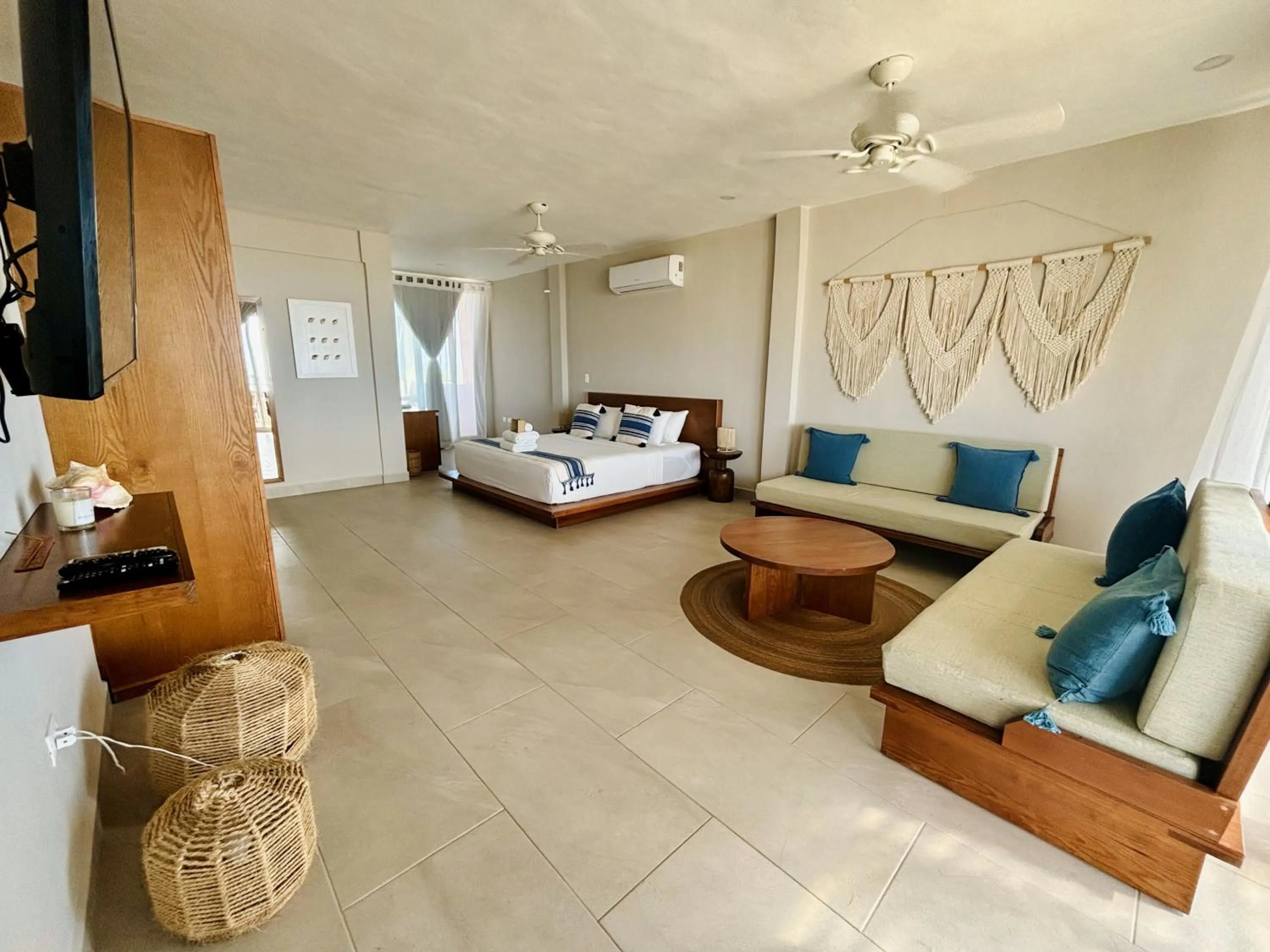 Photo of the whole room, Bed in Noah Beach Hotel & Suites
