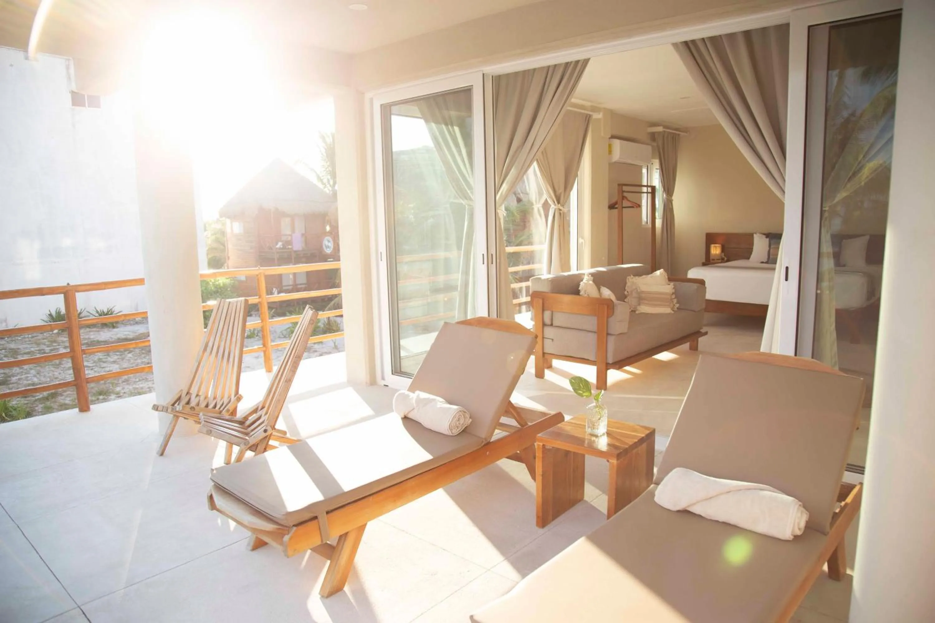 Balcony/Terrace in Noah Beach Hotel & Suites