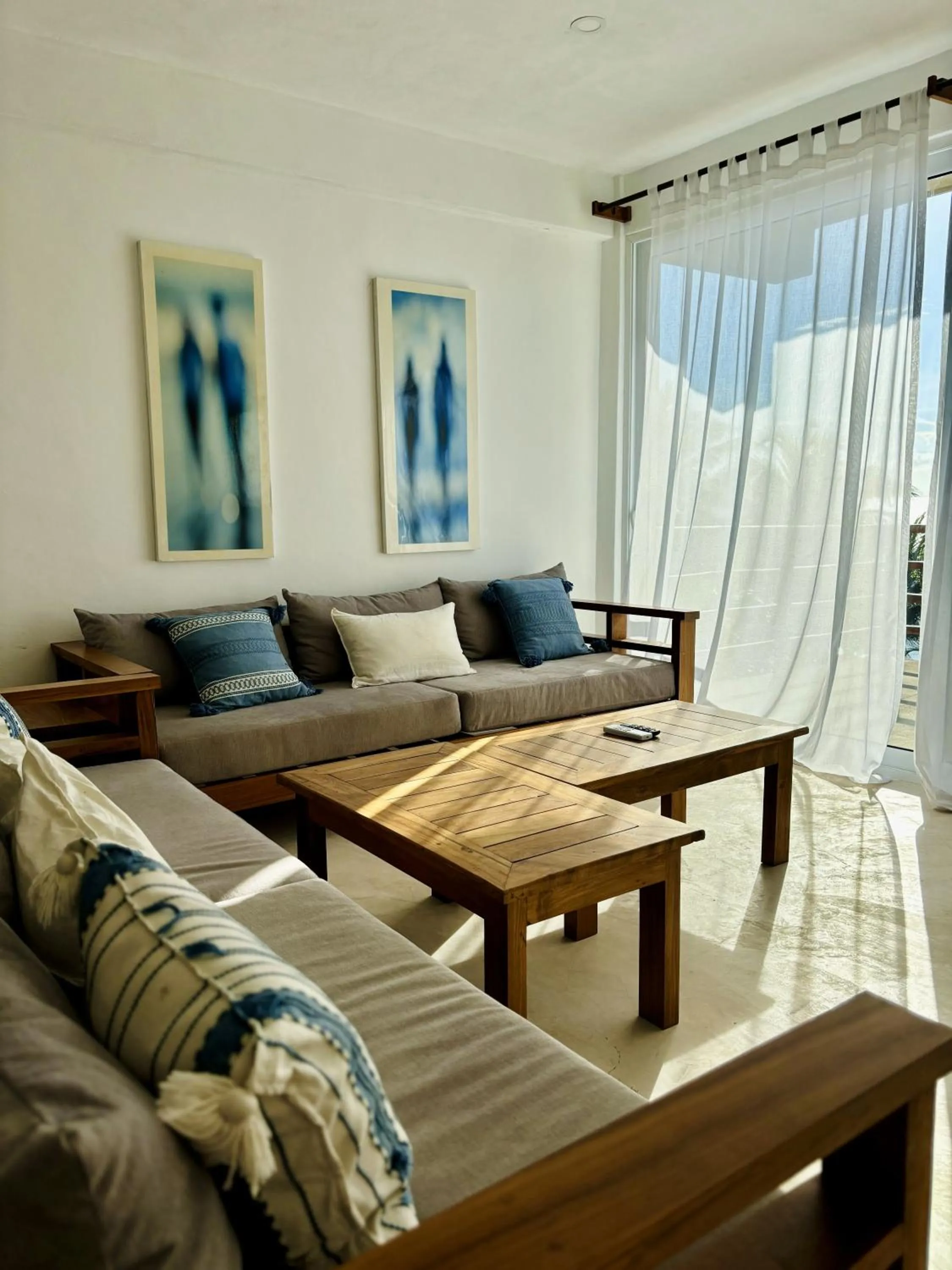 Living room in Noah Beach Hotel & Suites