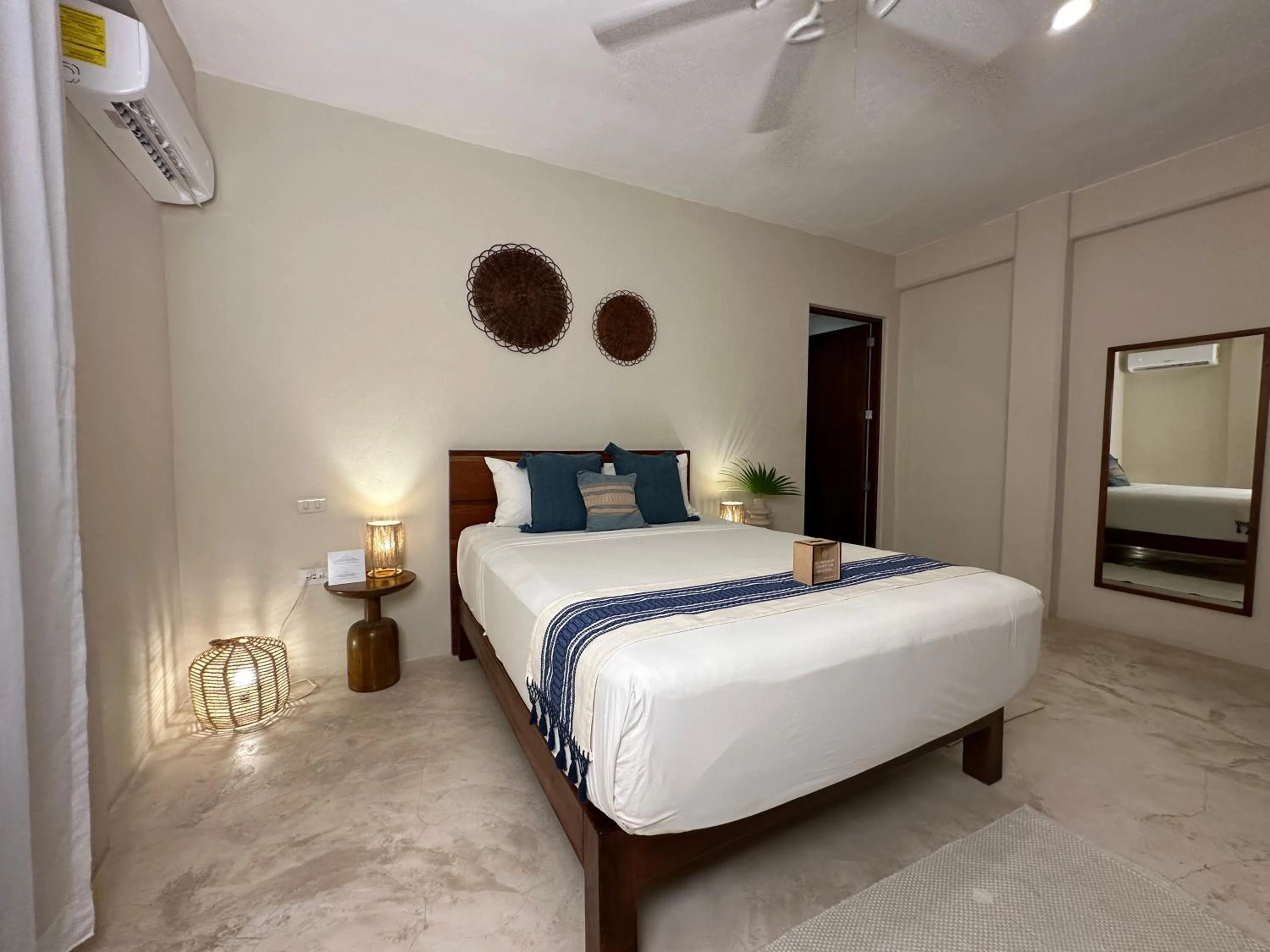 Other, Bed in Noah Beach Hotel & Suites