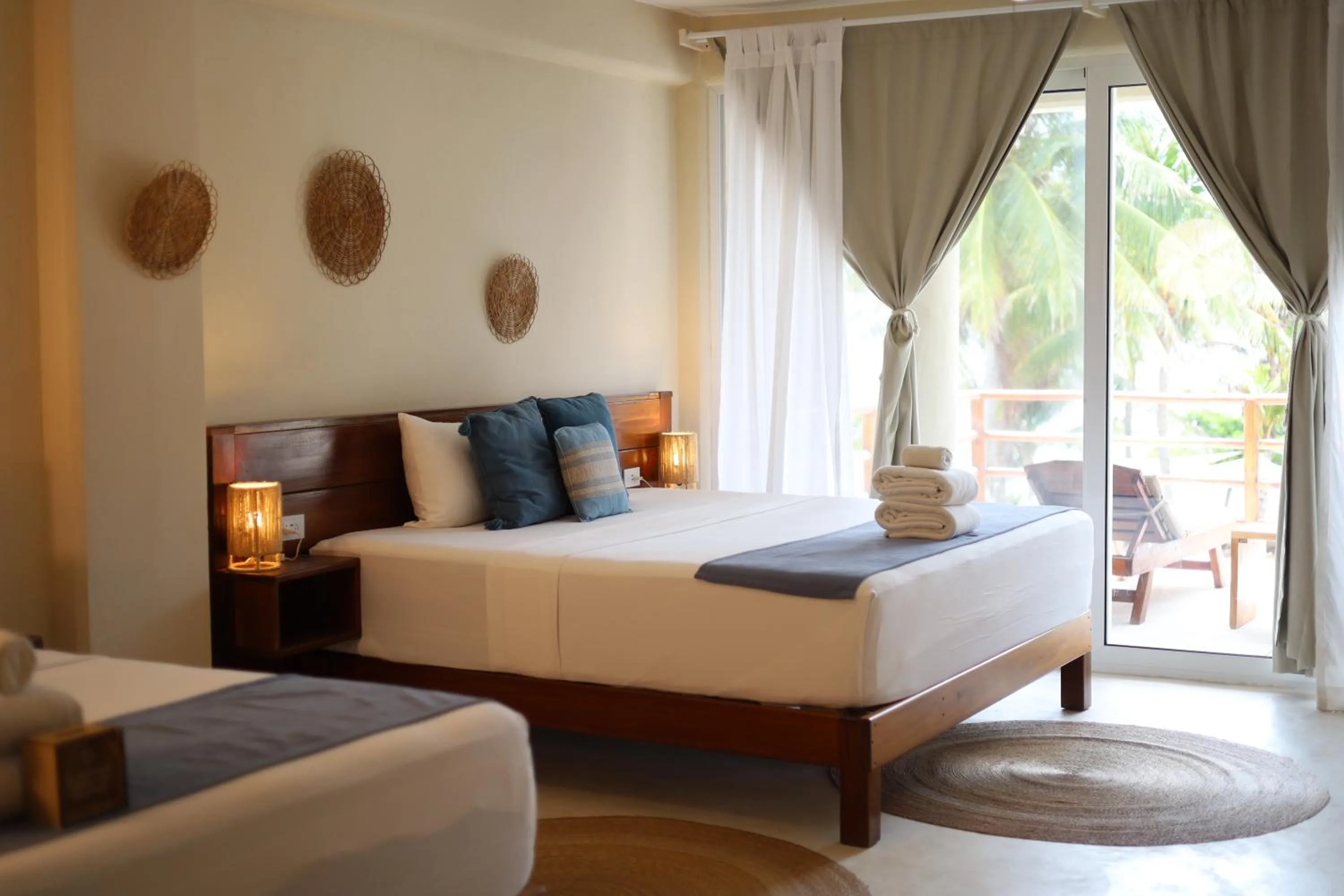 Bedroom, Bed in Noah Beach Hotel & Suites