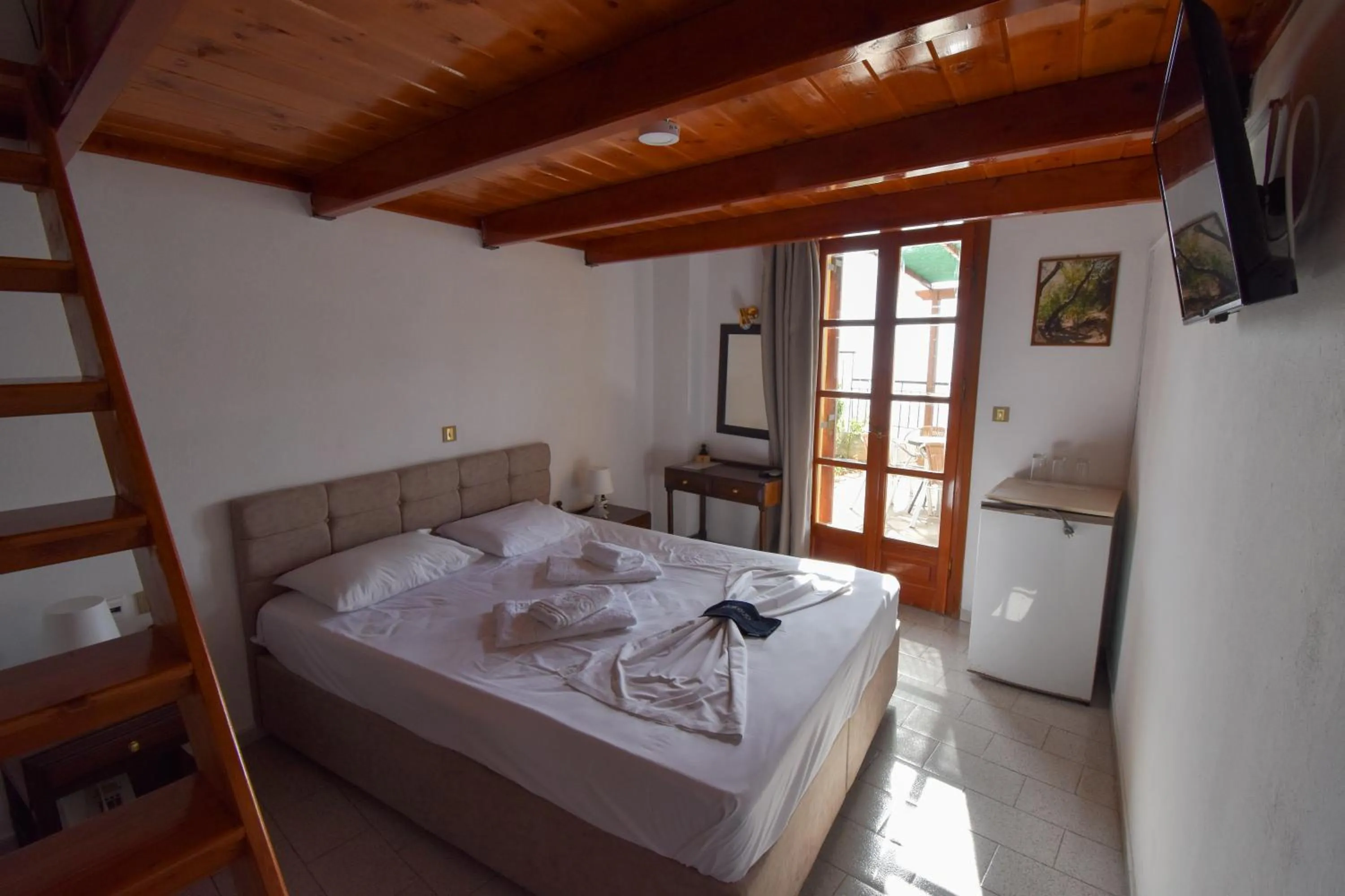 Bedroom, Bed in Κastro Ηotel