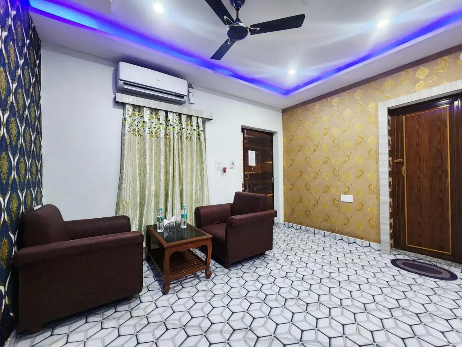 Seating area in Resort Garden Retreat Seaview Seating area in Resort Garden Retreat Seaview