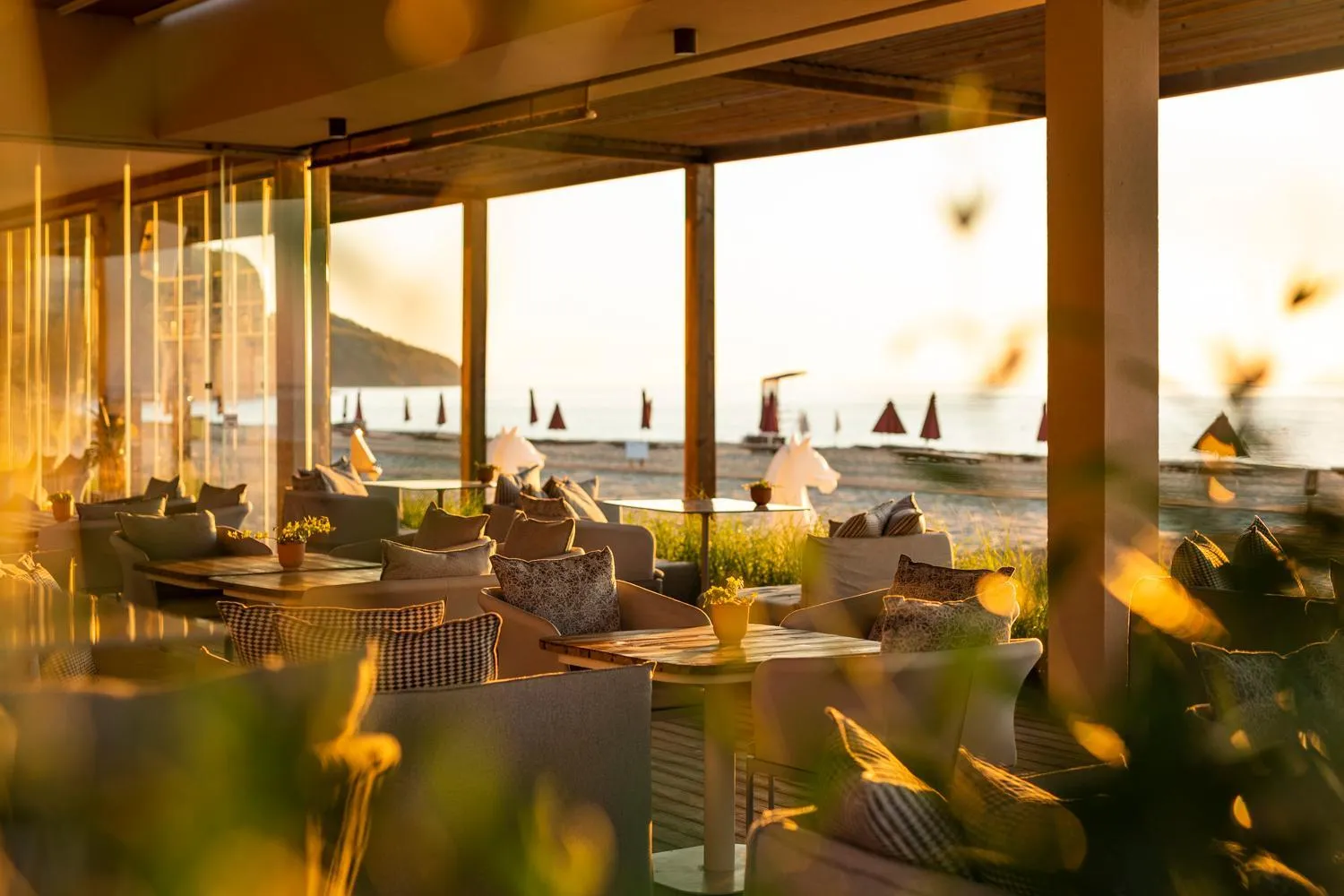 Restaurant/places to eat in Vaya Beach Resort