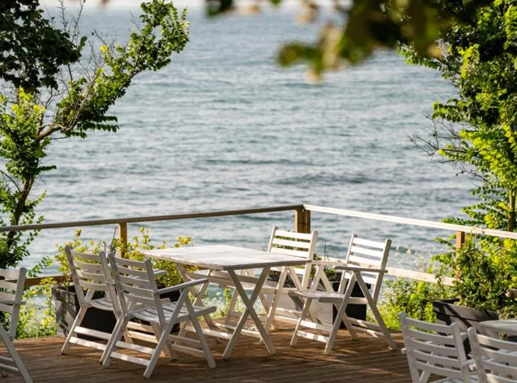 Restaurant/places to eat in Vaya Beach Resort