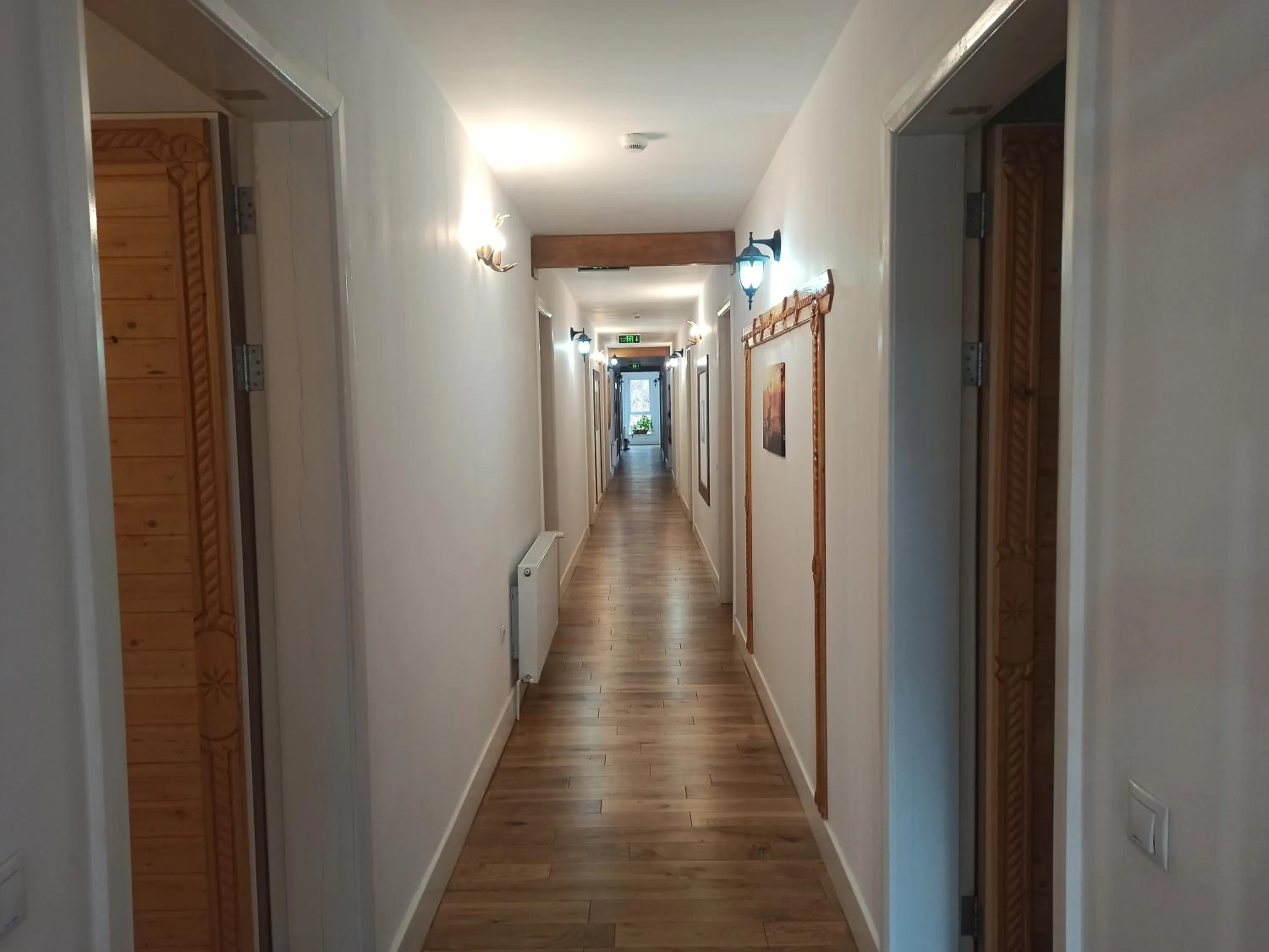 Photo of the whole room in Pensiunea Popas Pop, Strambu-Baiut, Maramures