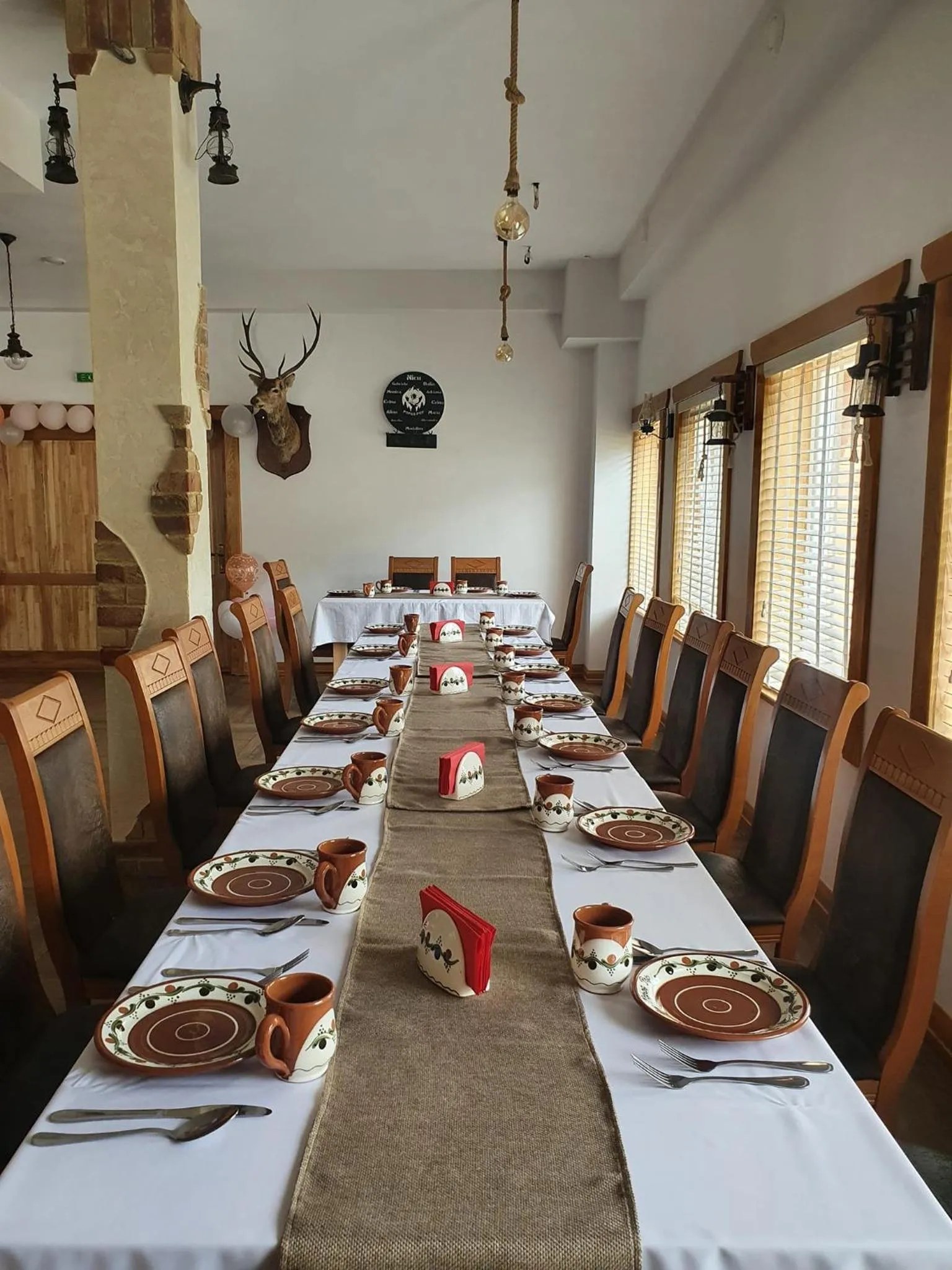 Restaurant/places to eat in Pensiunea Popas Pop, Strambu-Baiut, Maramures