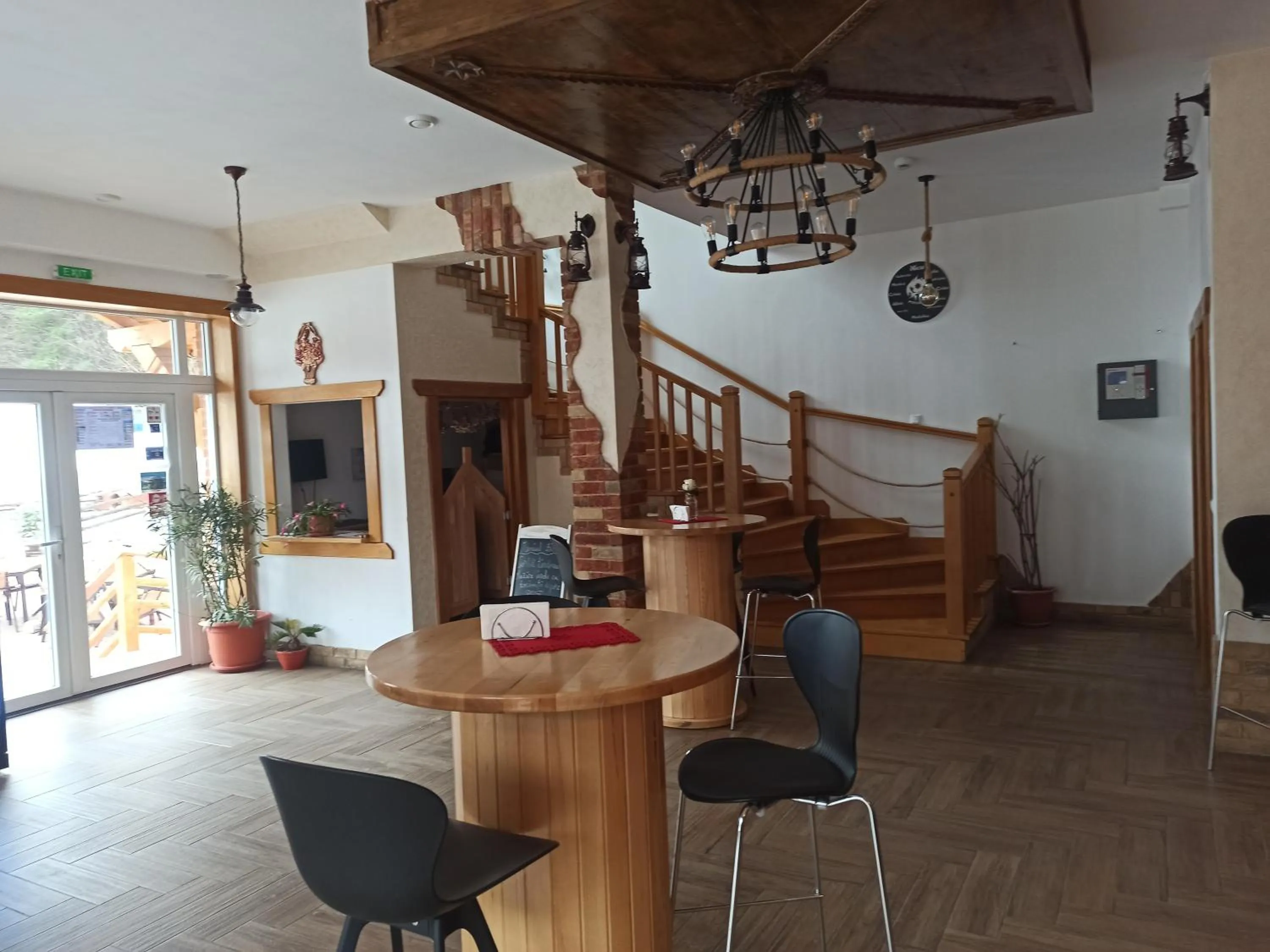 Dining area in Pensiunea Popas Pop, Strambu-Baiut, Maramures