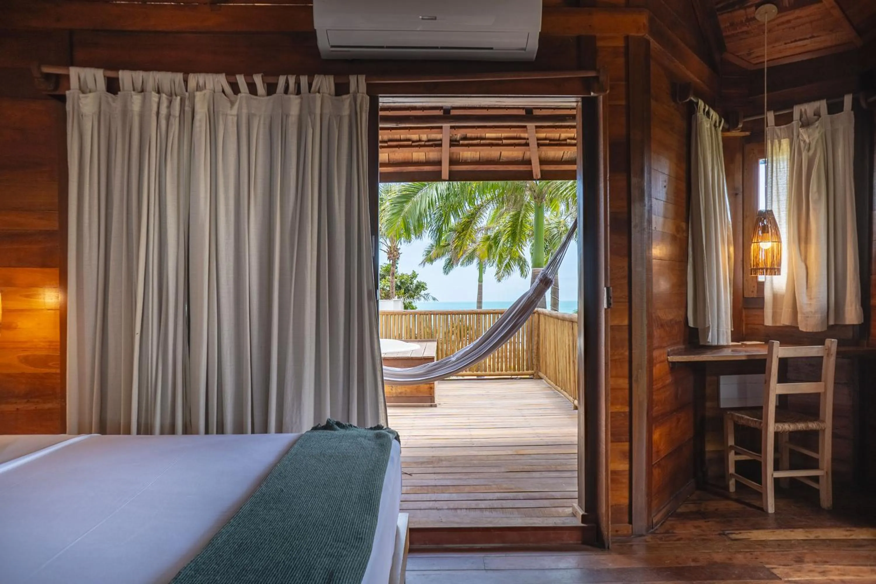 Bed in Hurricane Jeri