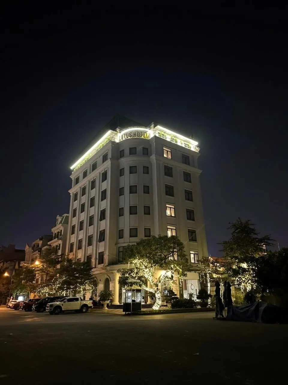 Property building in Lotus Hotel & Apartment