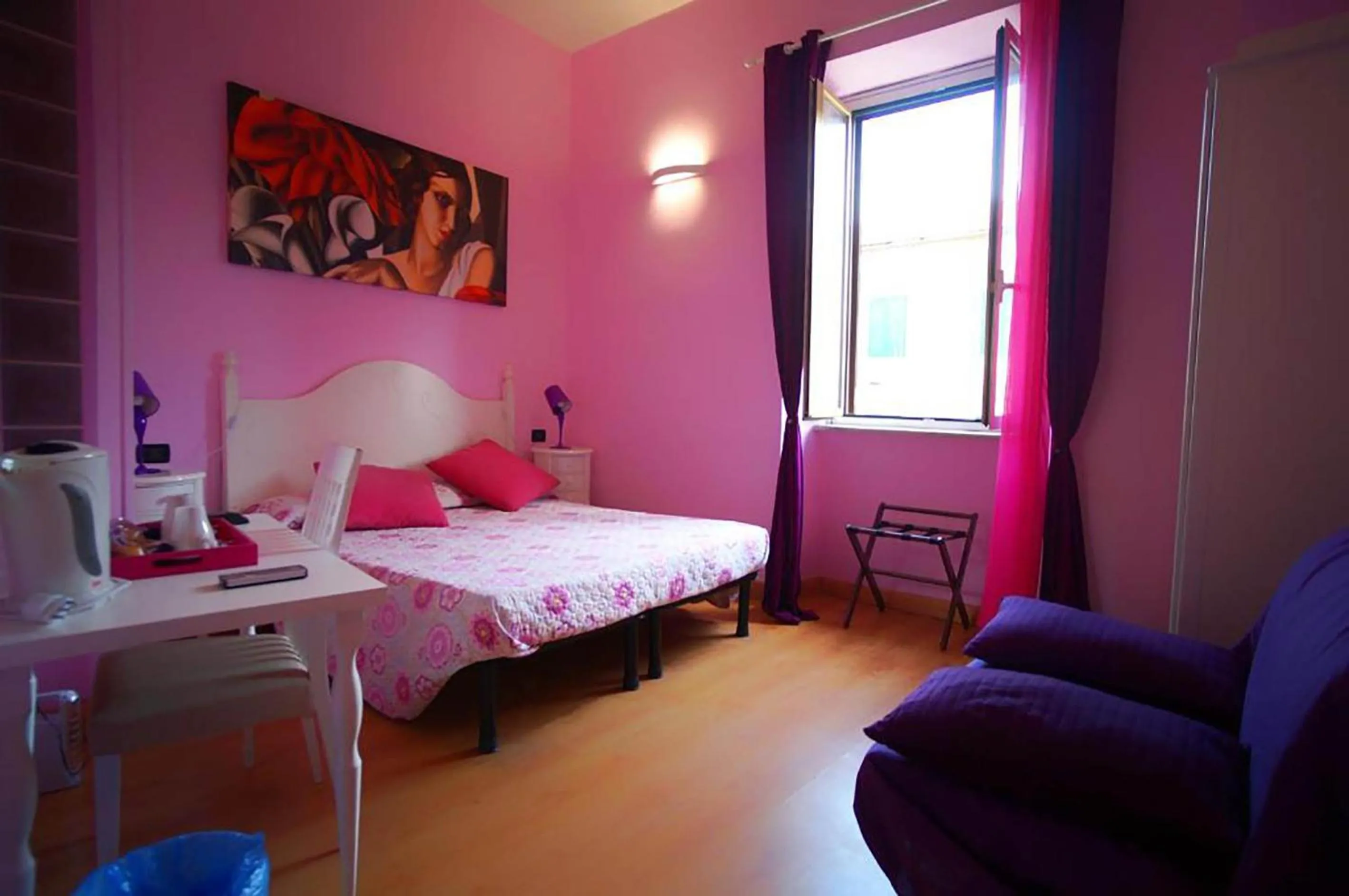 Bed in Day by Day di Ghor