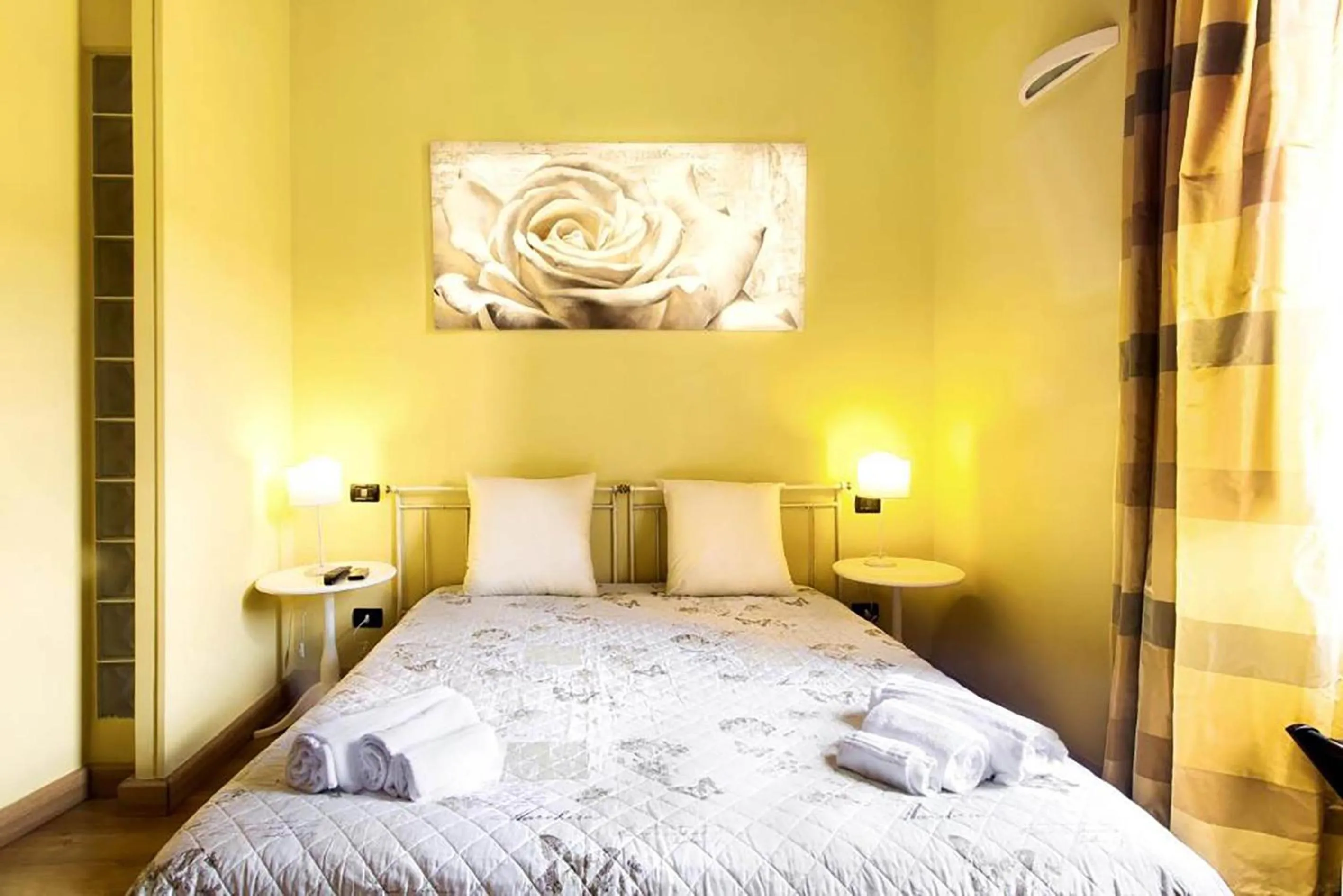 Bed in Day by Day di Ghor