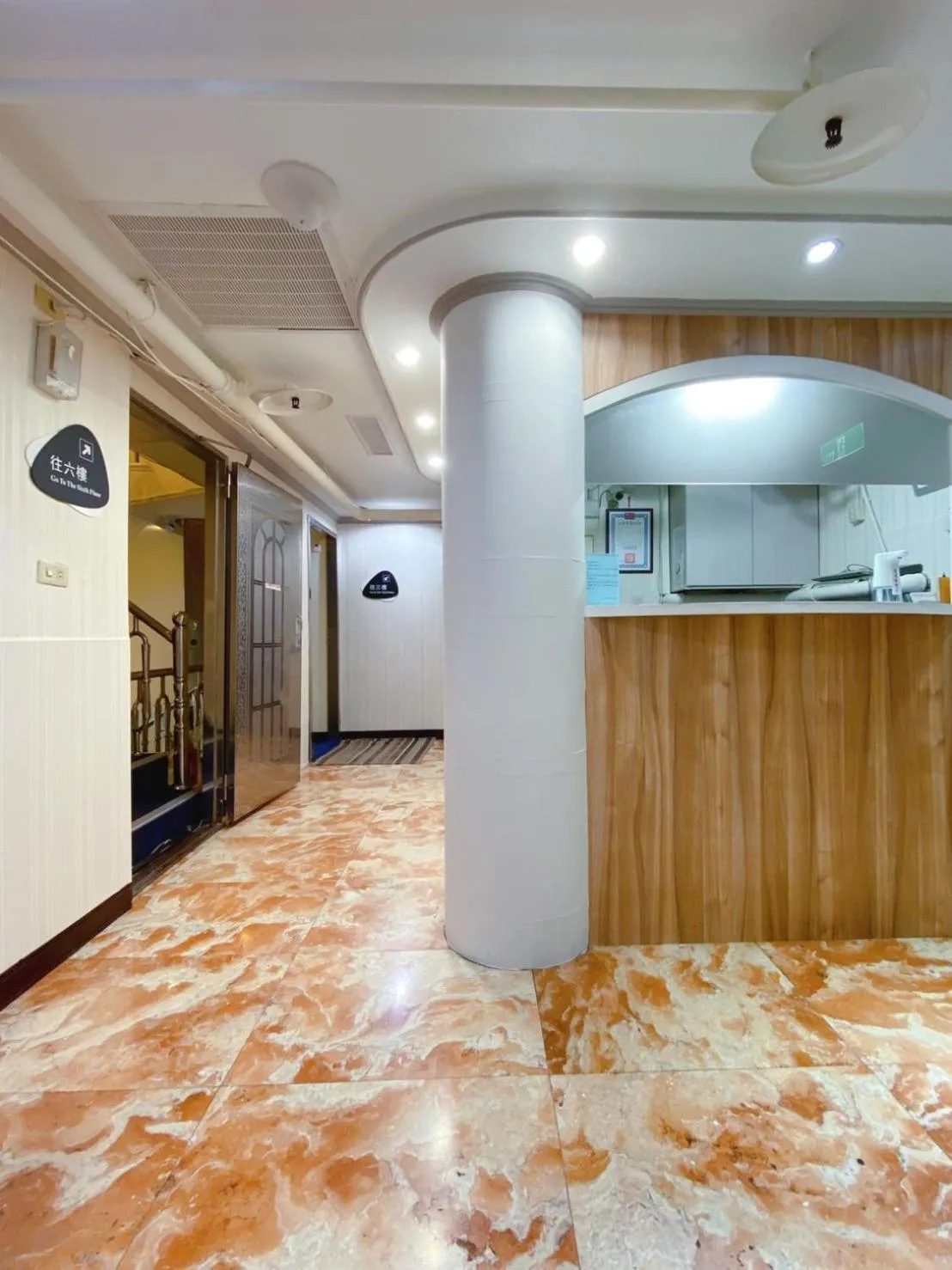 Property building in Chrysler Hotel