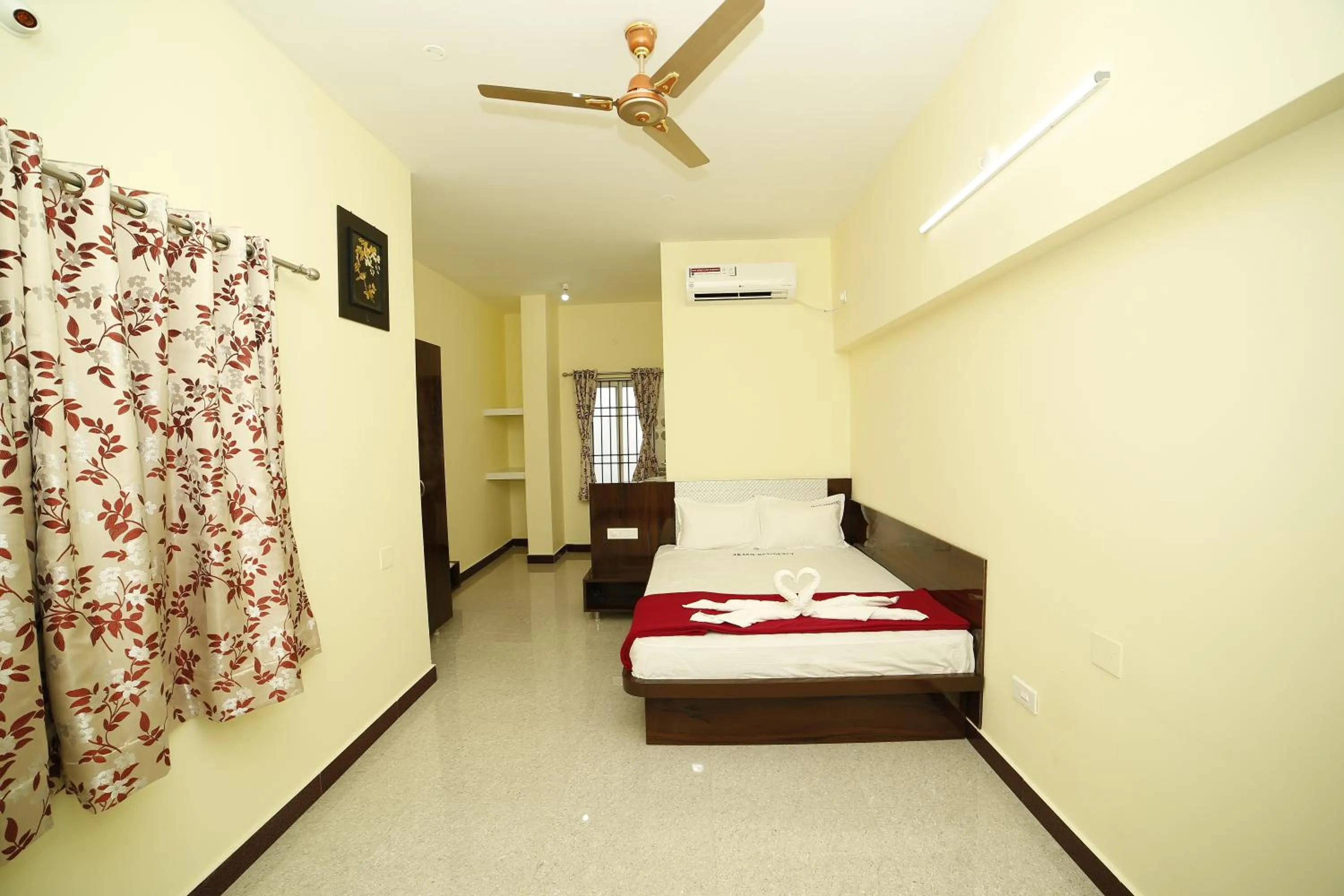 Bed in Akash Residency