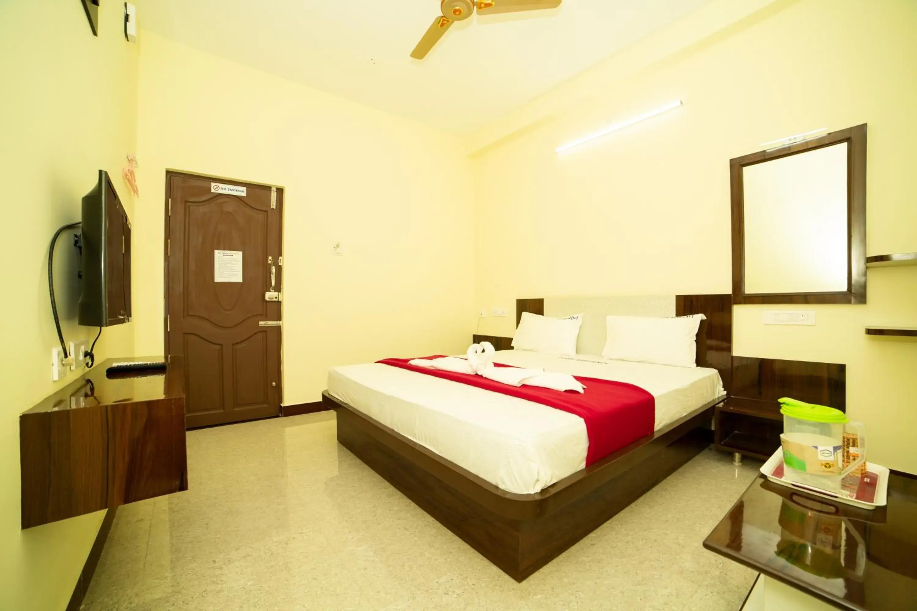 Bedroom, Bed in Akash Residency Bedroom, Bed in Akash Residency