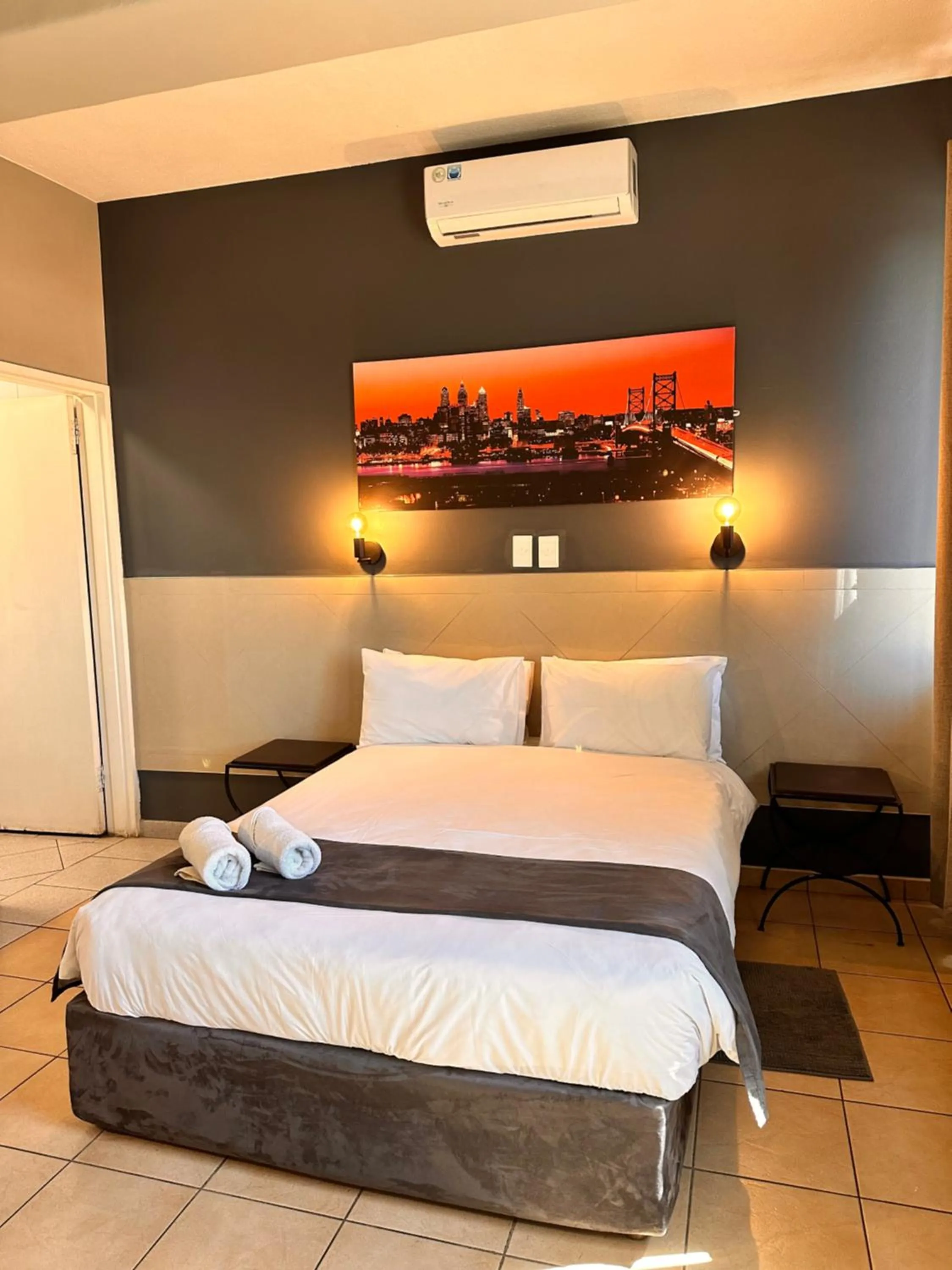 Bed in N1 Hotel Bulawayo