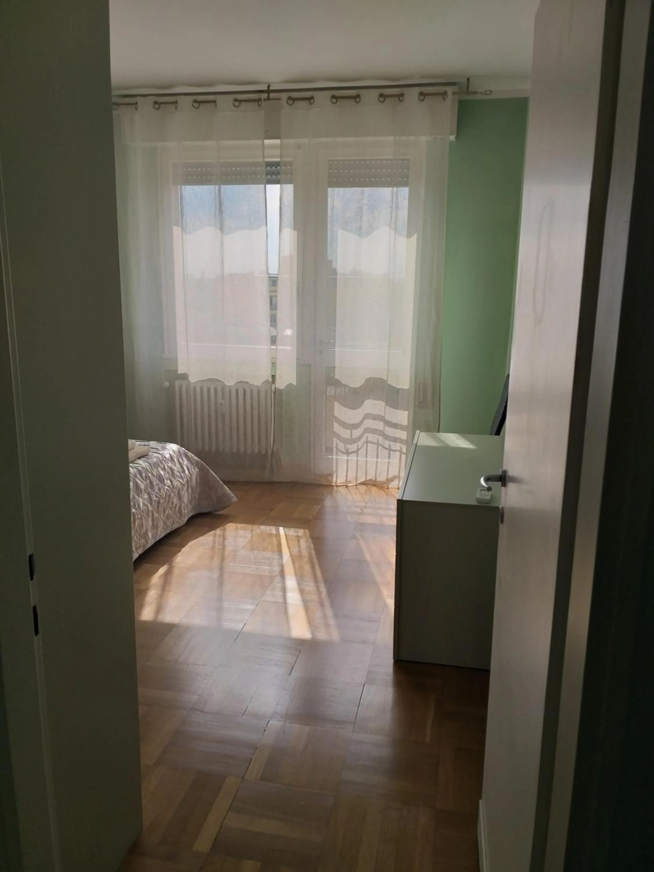 Bedroom in Lux
