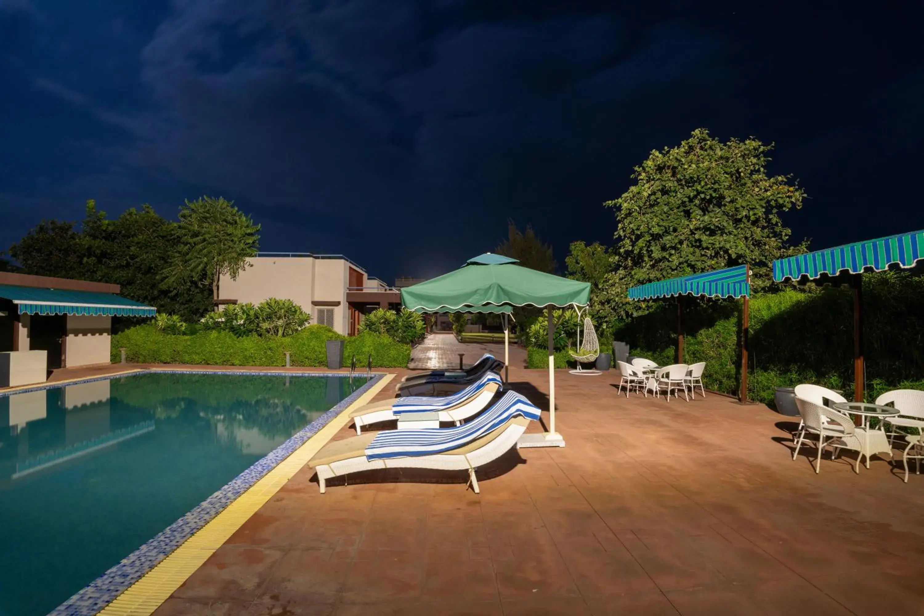 Swimming pool in Vesta Avtar Resort Pushkar Swimming pool in Vesta Avtar Resort Pushkar