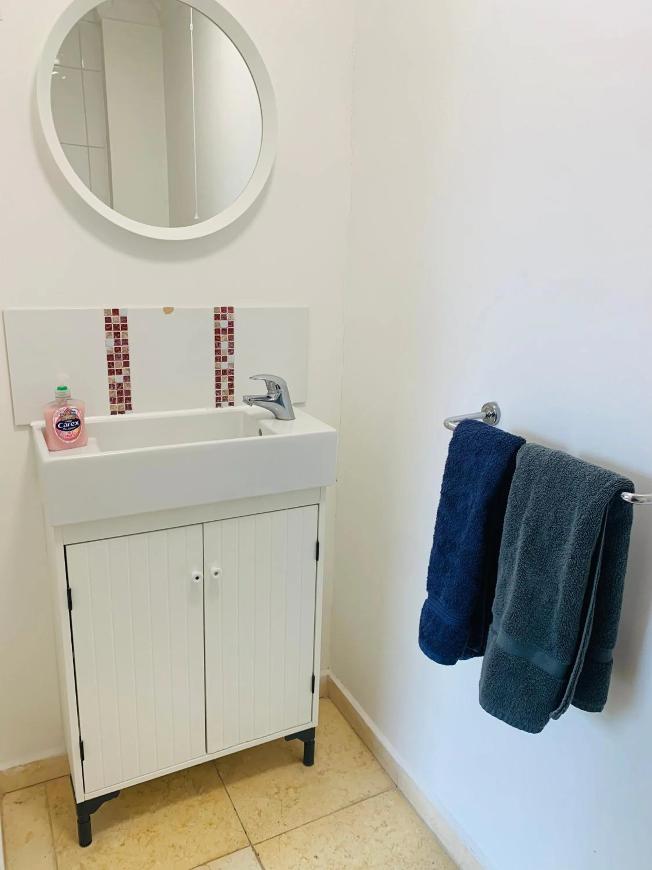 towels in Circle Guest House Bed Only