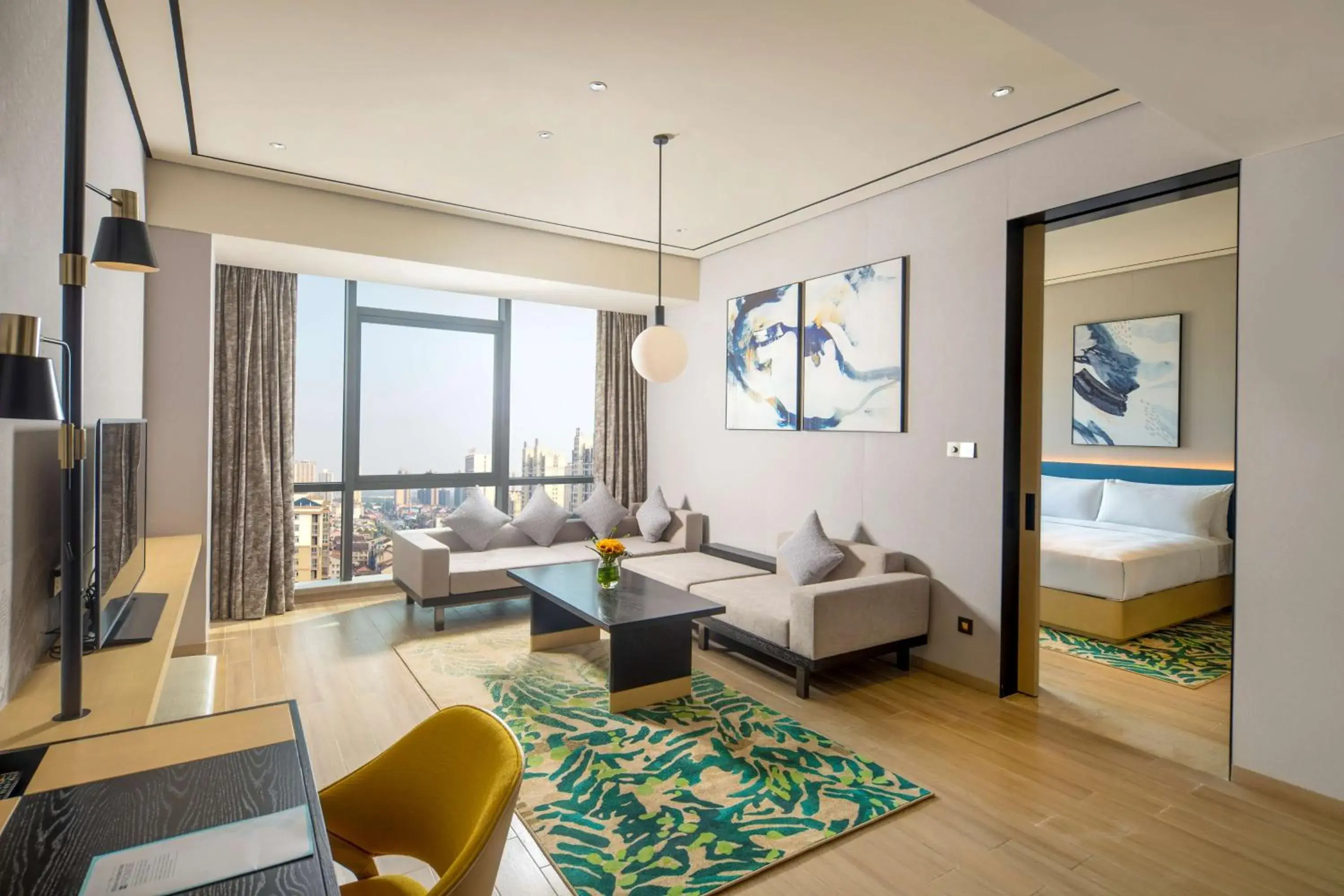 Living room, Bed in Hilton Garden Inn Changde Dingcheng Living room, Bed in Hilton Garden Inn Changde Dingcheng