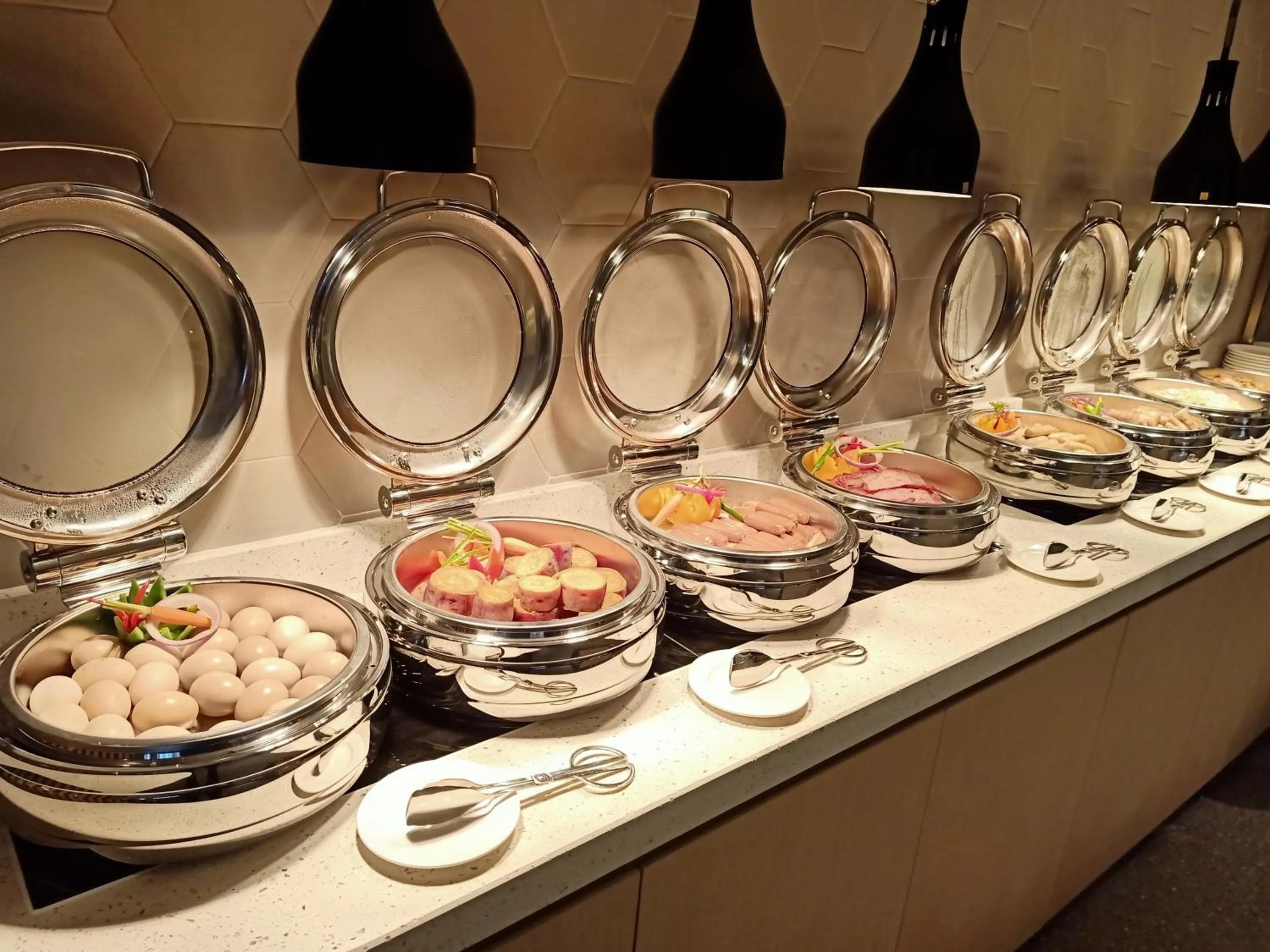 Breakfast in Hilton Garden Inn Changde Dingcheng