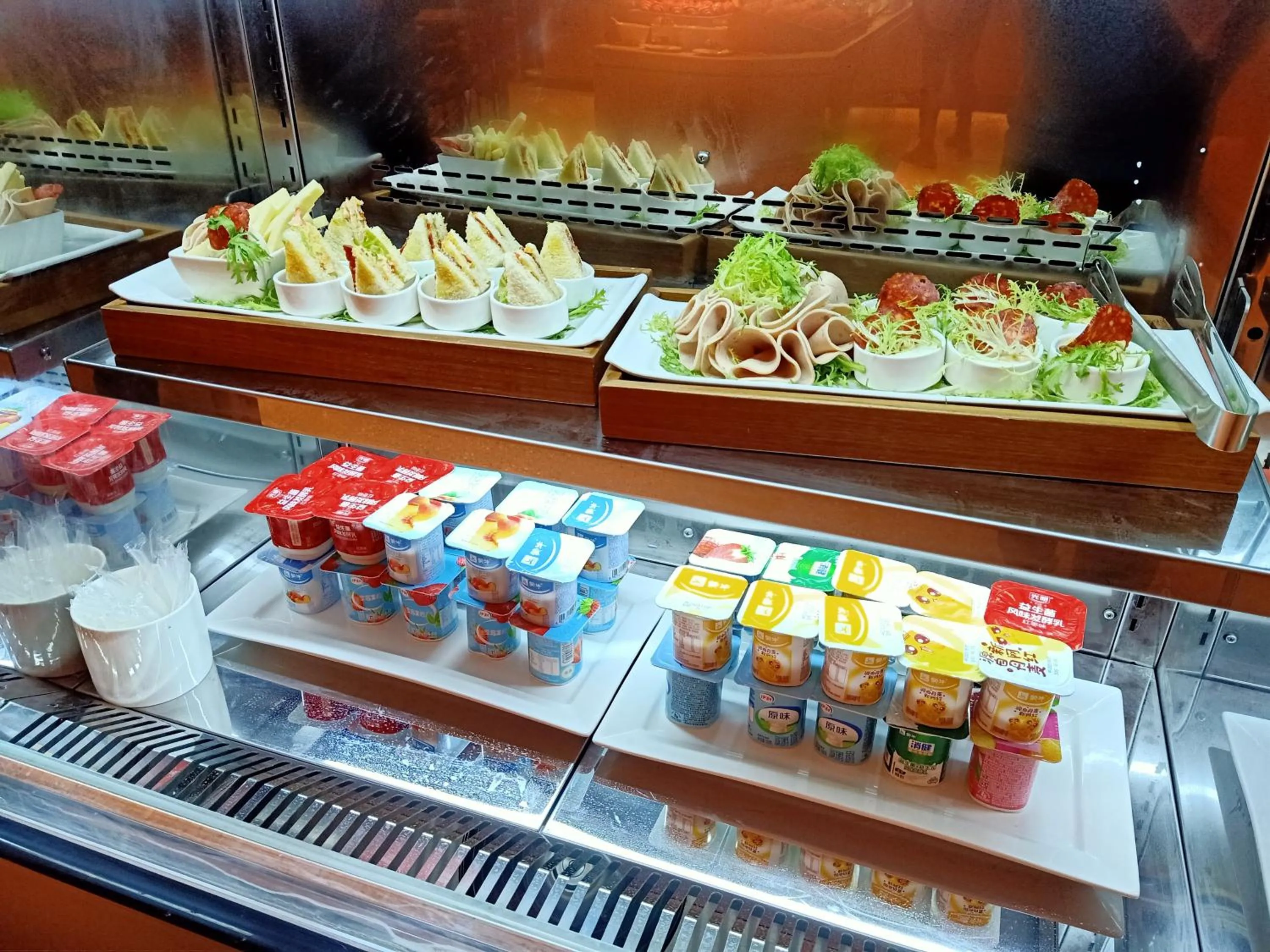 Breakfast in Hilton Garden Inn Changde Dingcheng