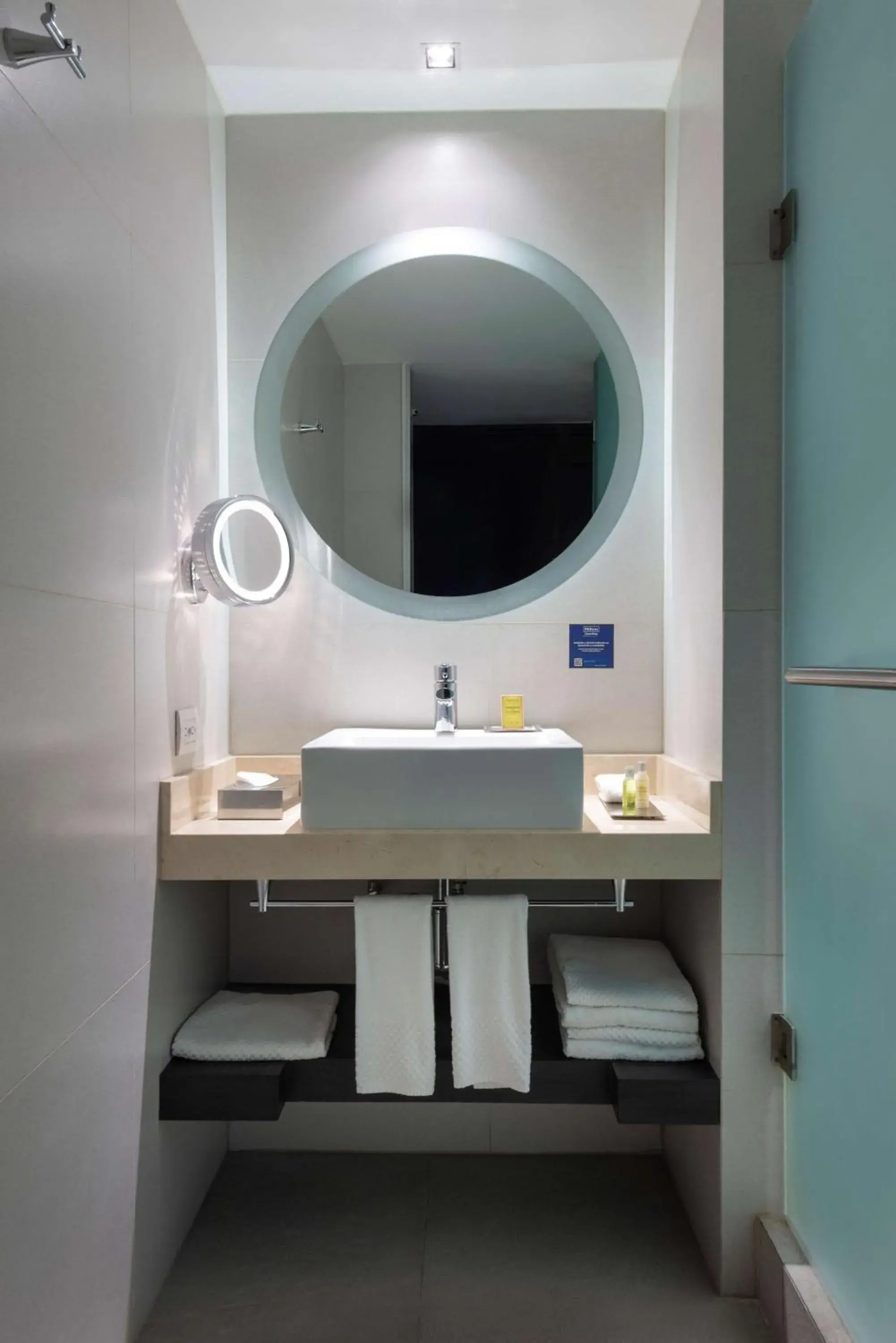 Queen Room in Hilton DoubleTree Guadalajara Centro Historico Queen Room in Hilton DoubleTree Guadalajara Centro Historico