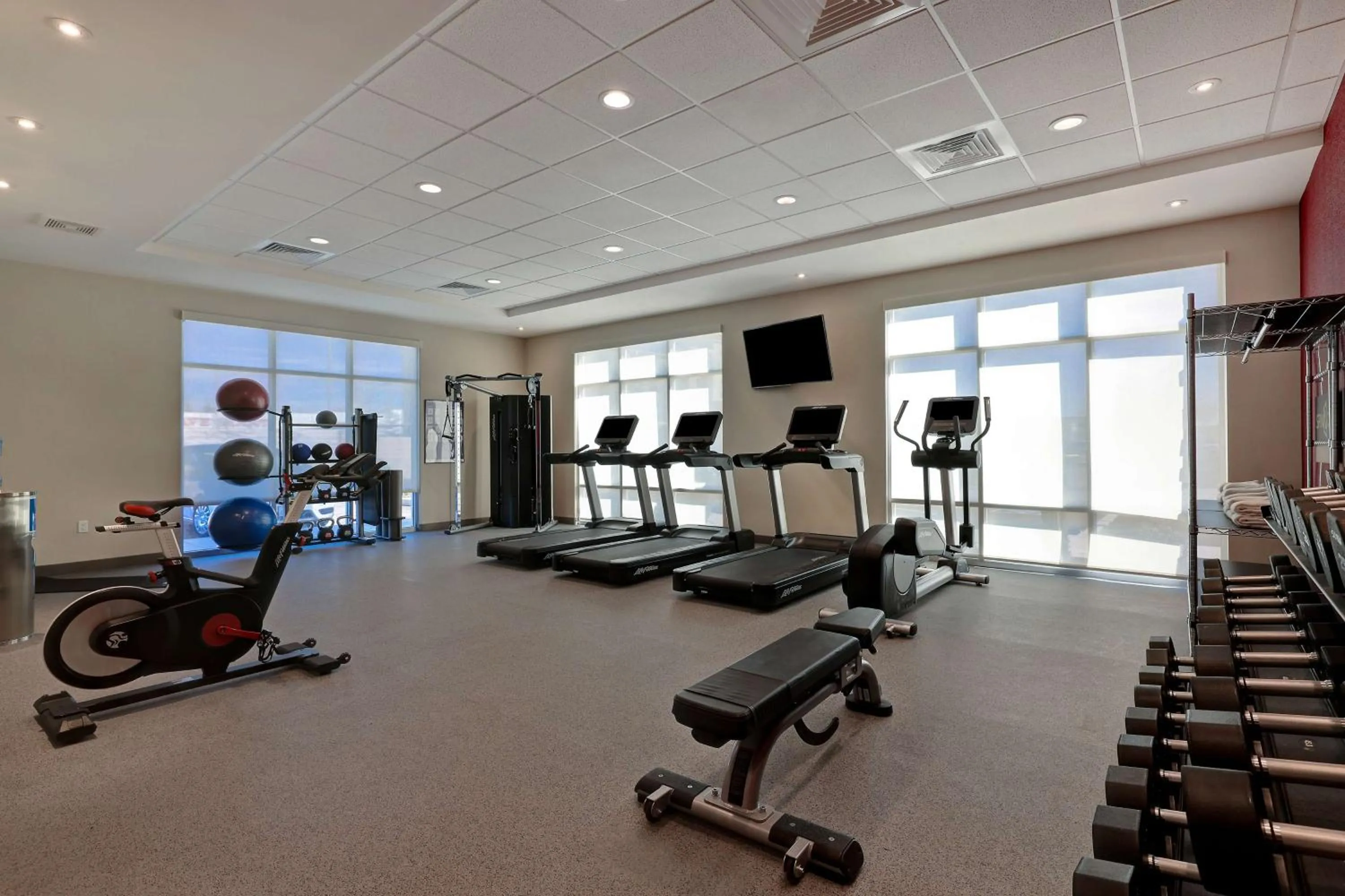 Fitness centre/facilities in Home2 Suites By Hilton Turlock, Ca