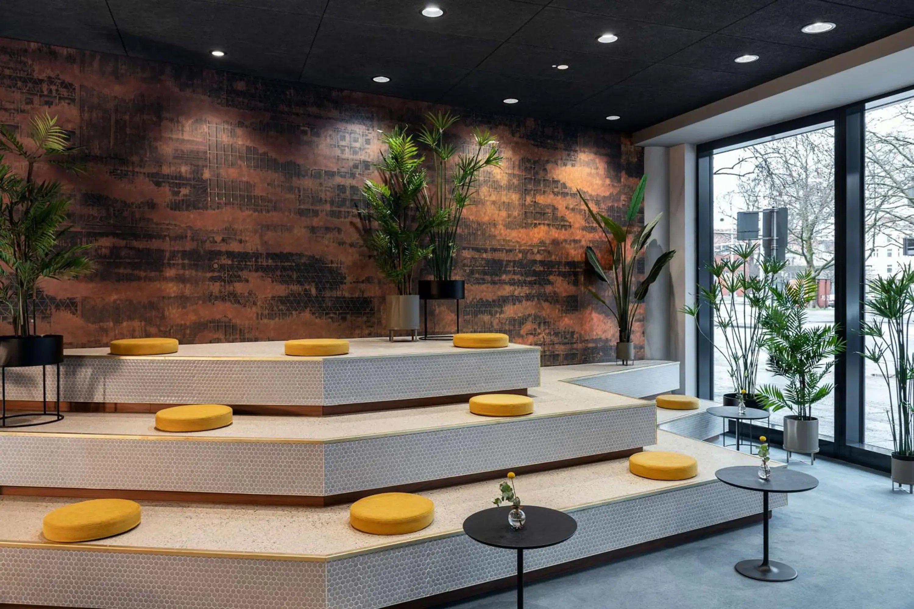 Lobby or reception in NH Hannover Lobby or reception in NH Hannover