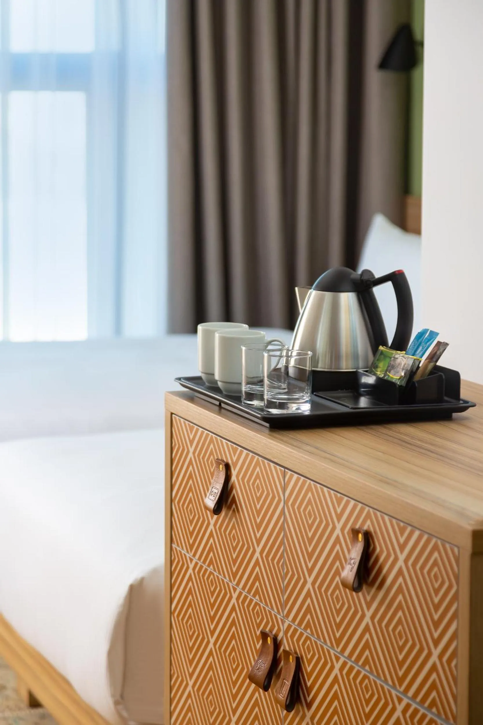 Coffee/tea facilities, Bed in Hampton By Hilton Turkistan