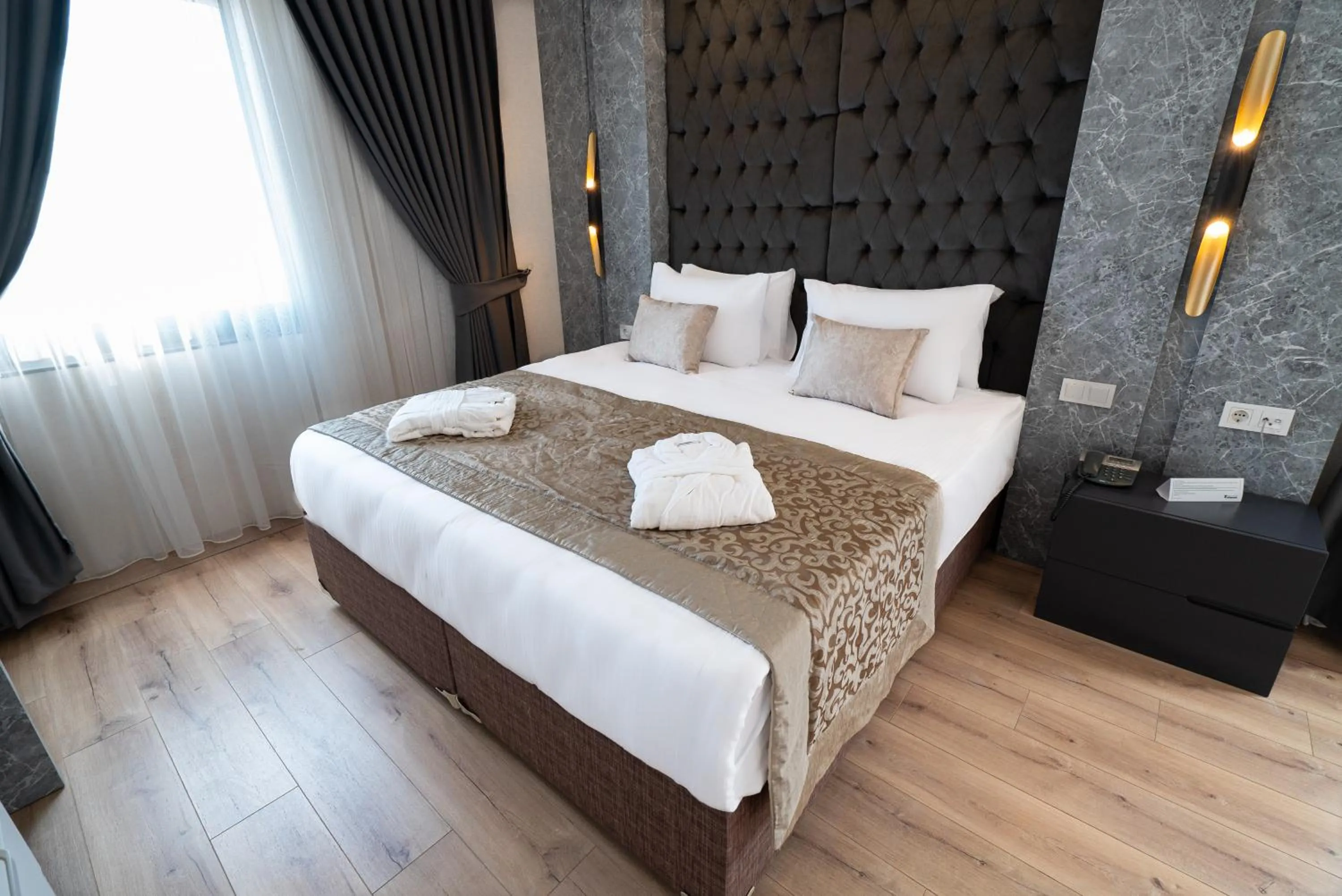 Bed in The Green Park Diyarbakir