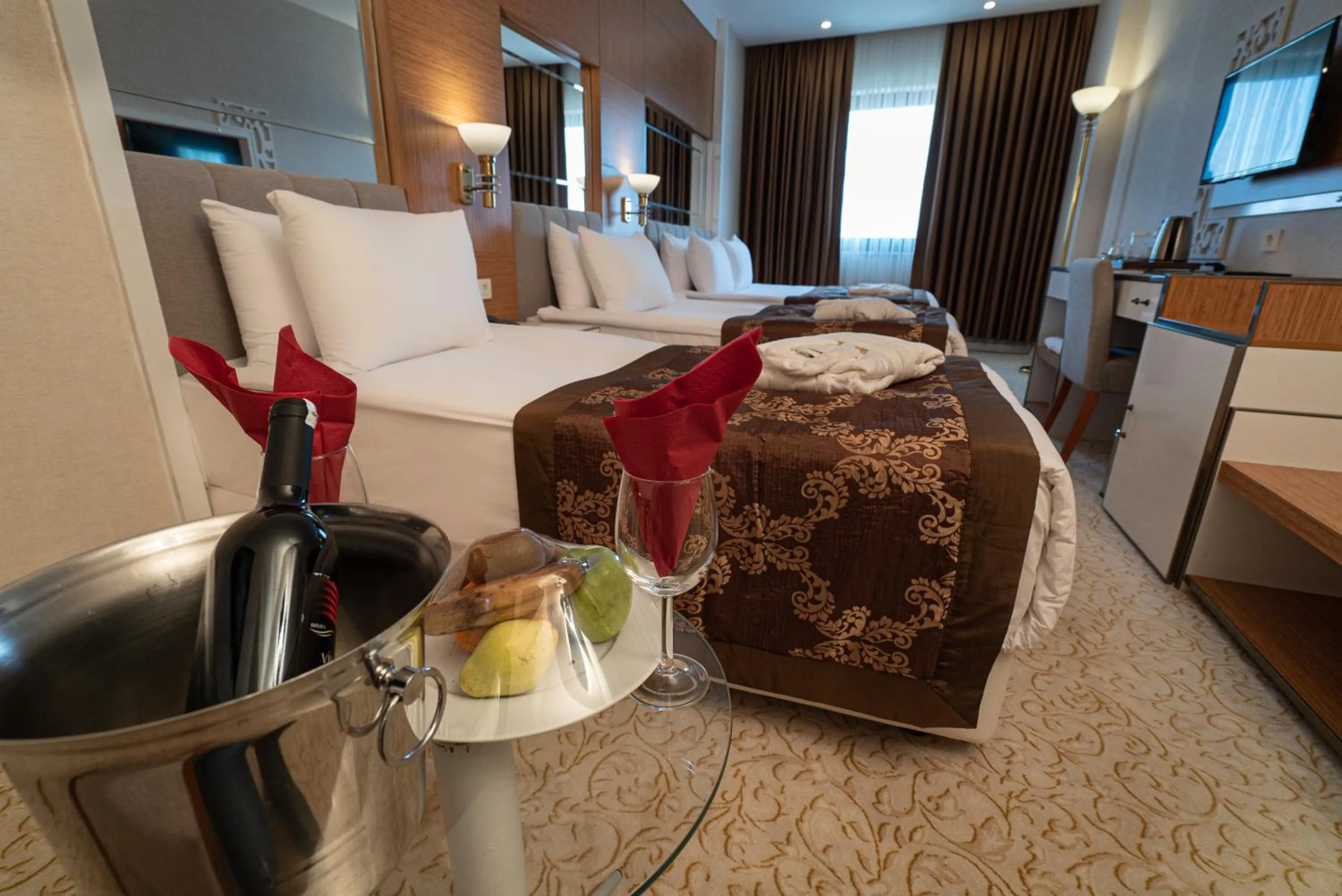 Bedroom, Bed in The Green Park Diyarbakir