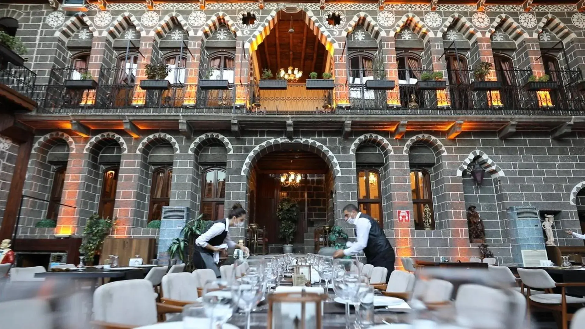 Restaurant/places to eat in The Green Park Diyarbakir Restaurant/places to eat in The Green Park Diyarbakir