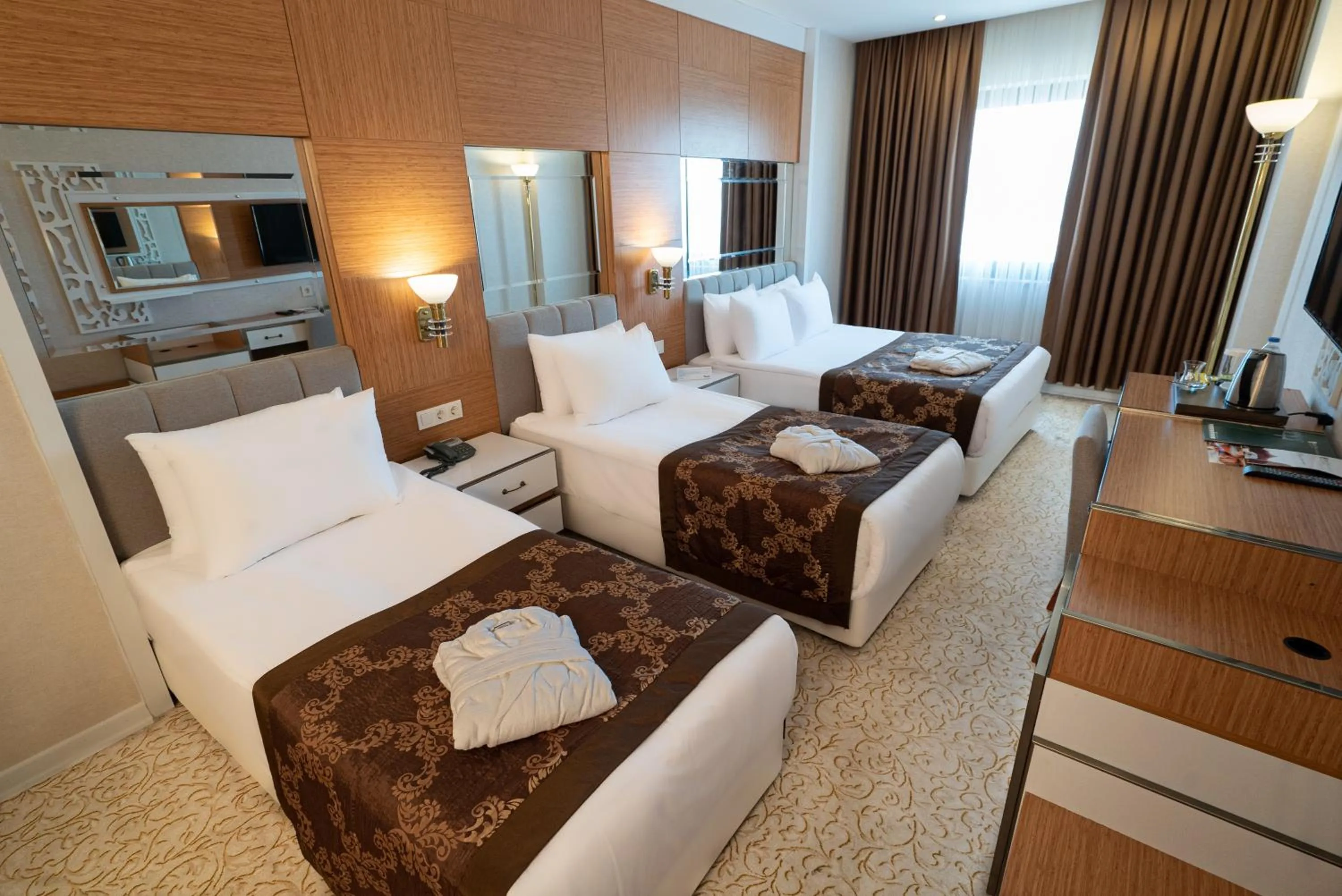 Bedroom, Bed in The Green Park Diyarbakir