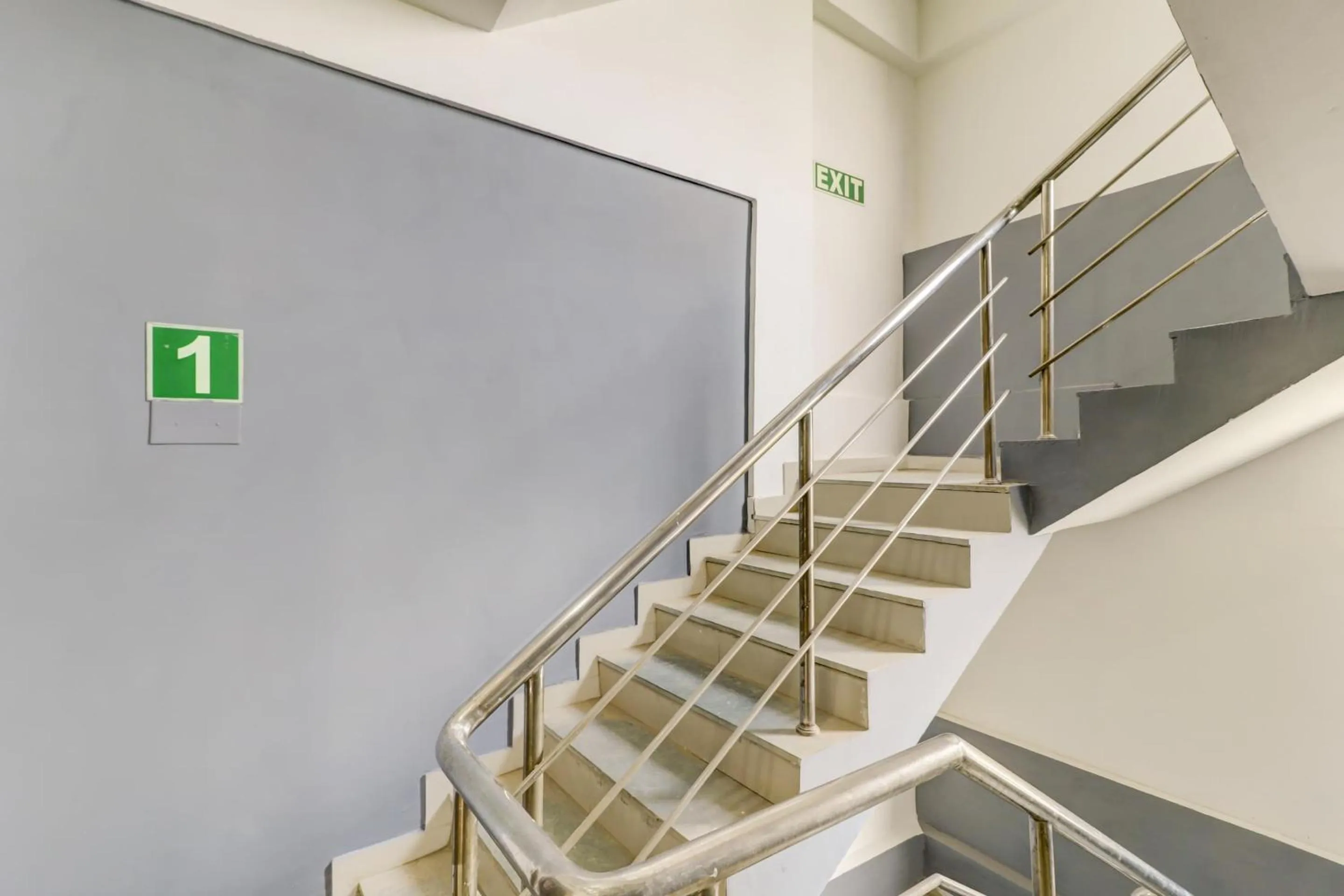 Lobby or reception in Super Hotel O The Crown Inn