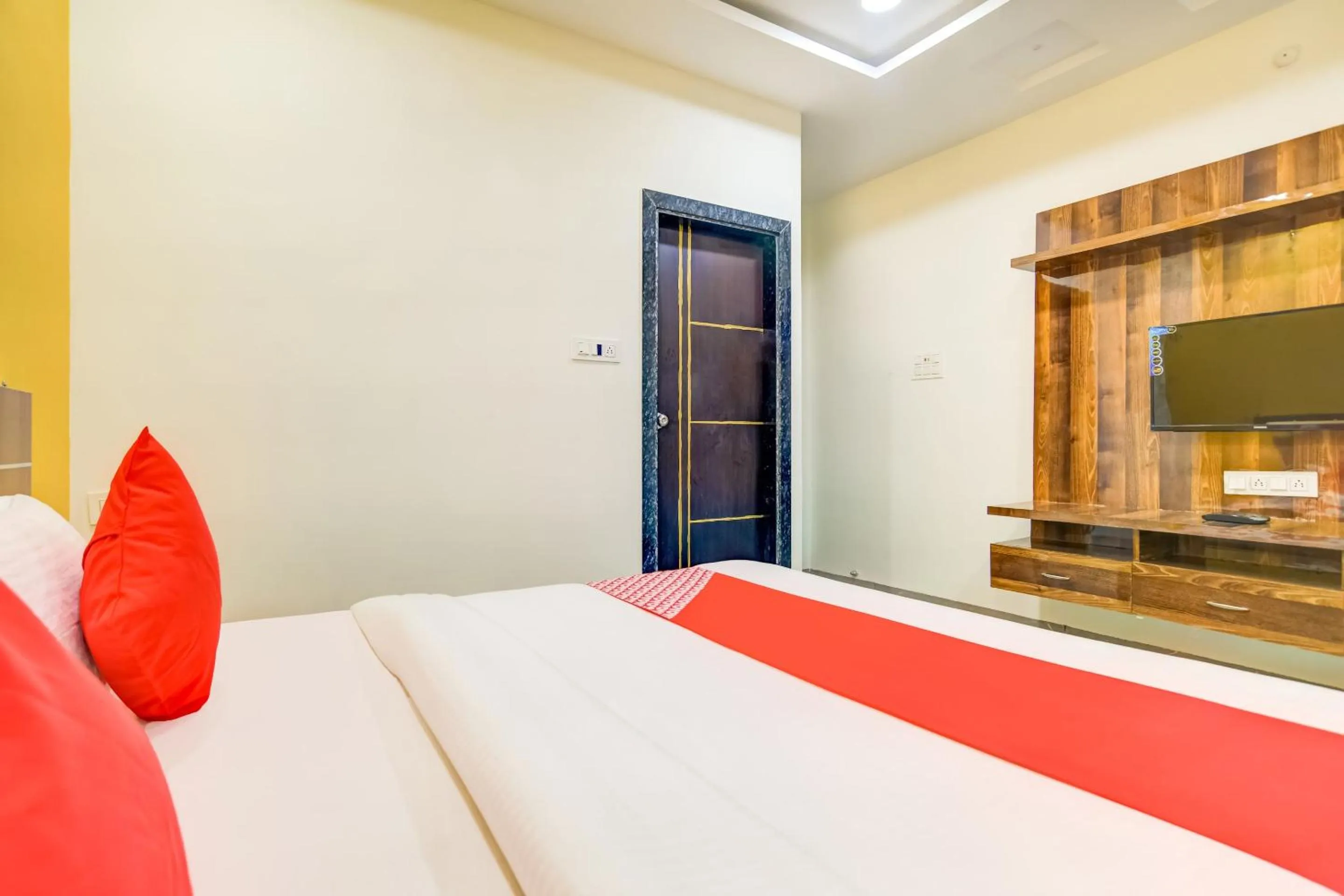 Bedroom in Hotel O The Rudransh Inn