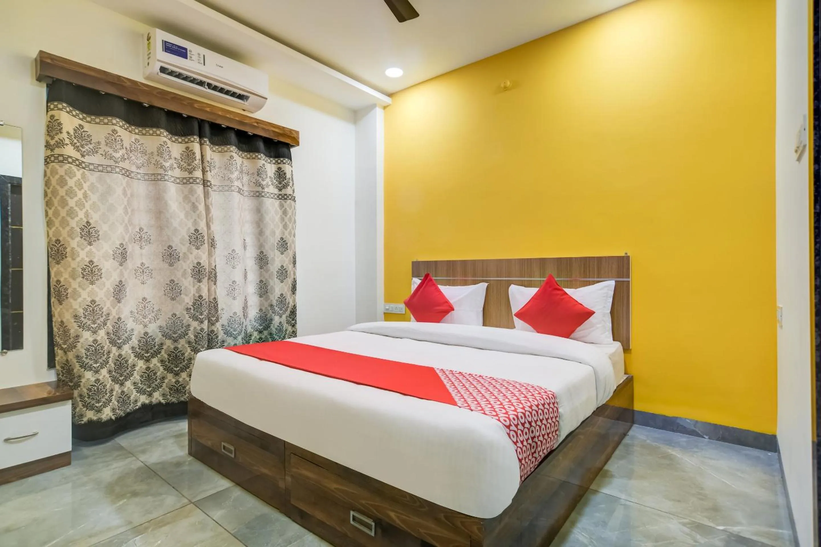 Facade/entrance in Hotel O The Rudransh Inn